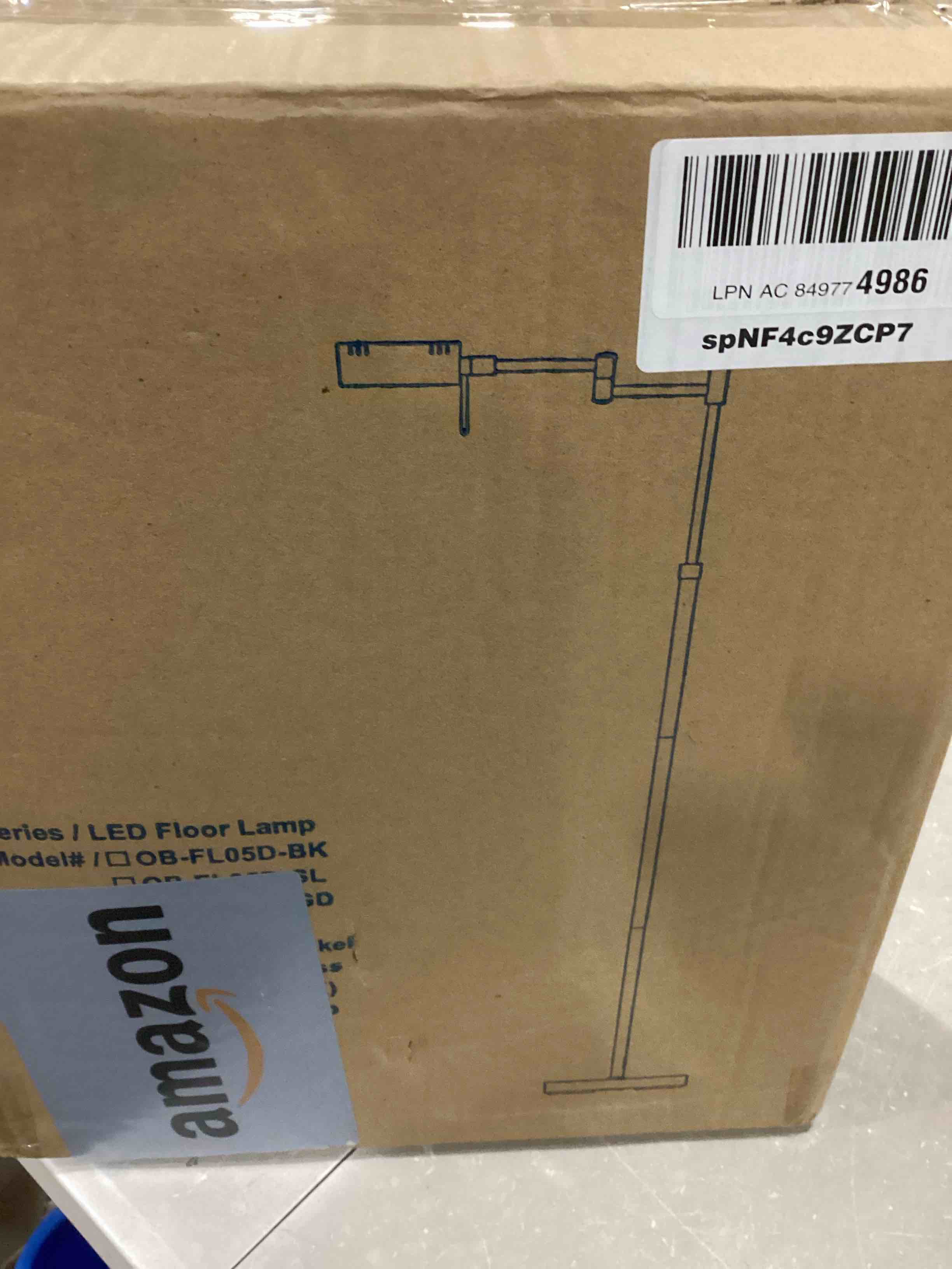 https://s3.amazonaws.com/lotting-images-prod/bidfta/BLU6800991_1733401298797.jpeg