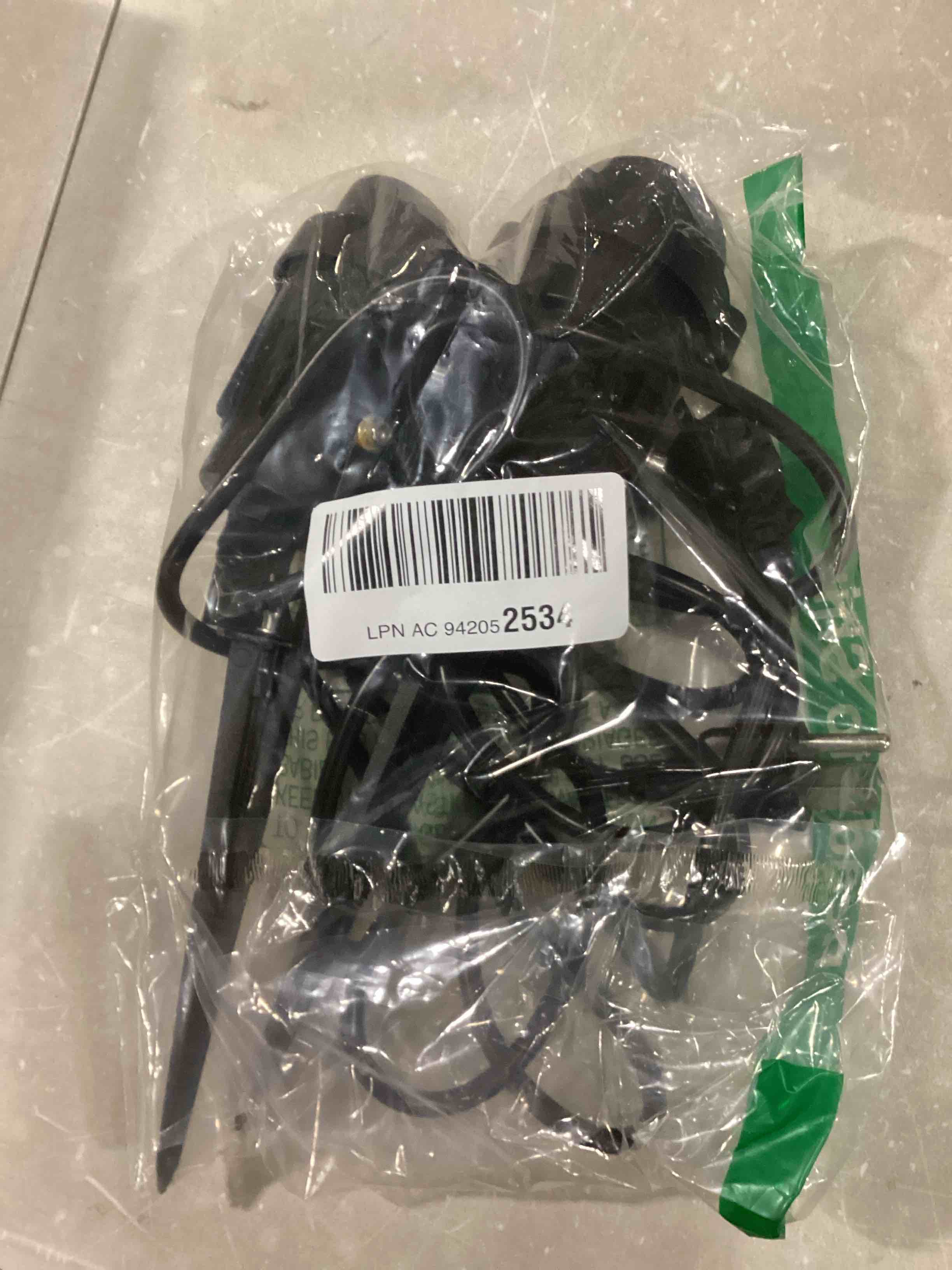 https://s3.amazonaws.com/lotting-images-prod/bidfta/BLU6801106_1733414551264.jpeg