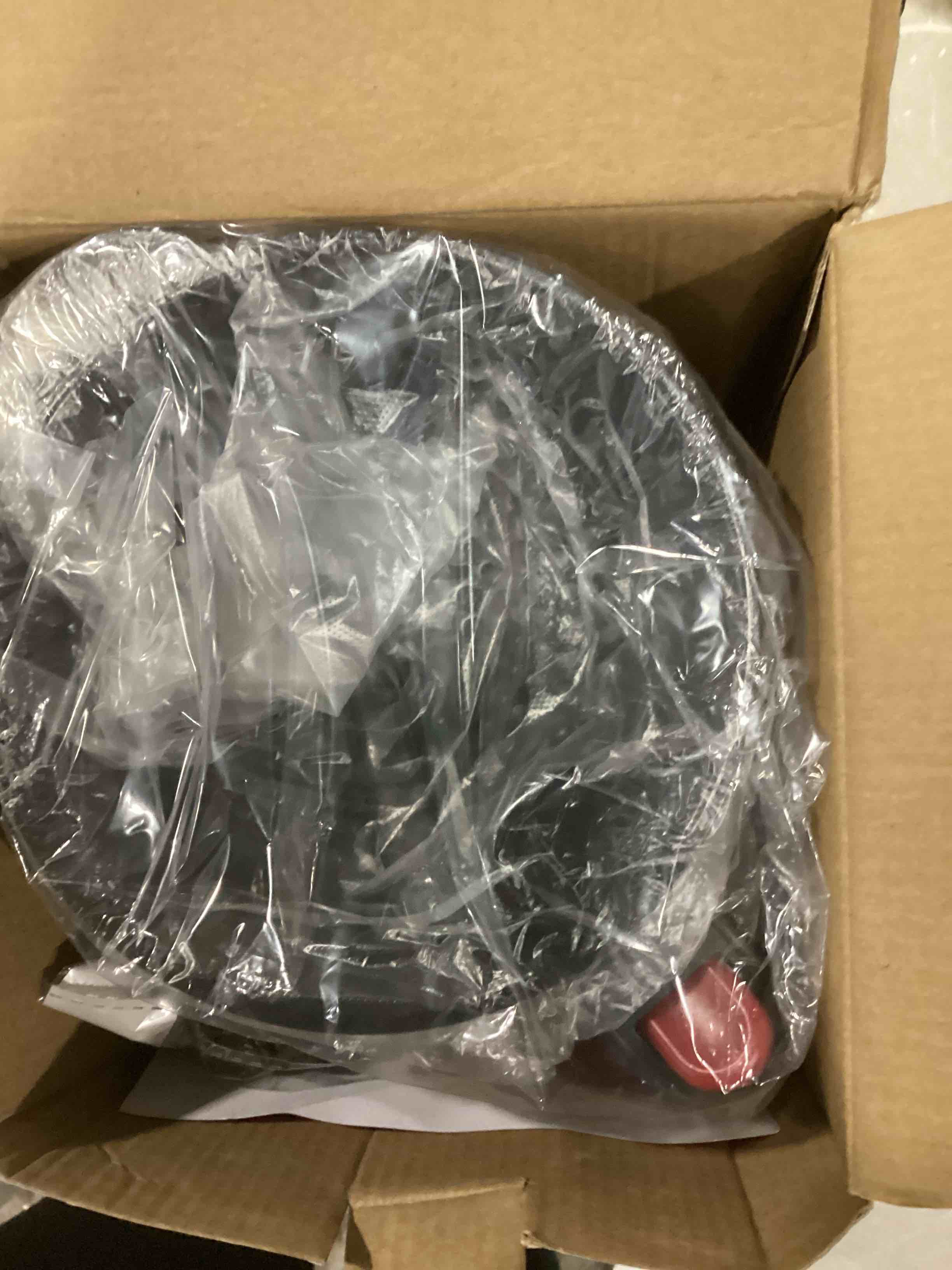 https://s3.amazonaws.com/lotting-images-prod/bidfta/BLU6801125_1733416045479.jpeg