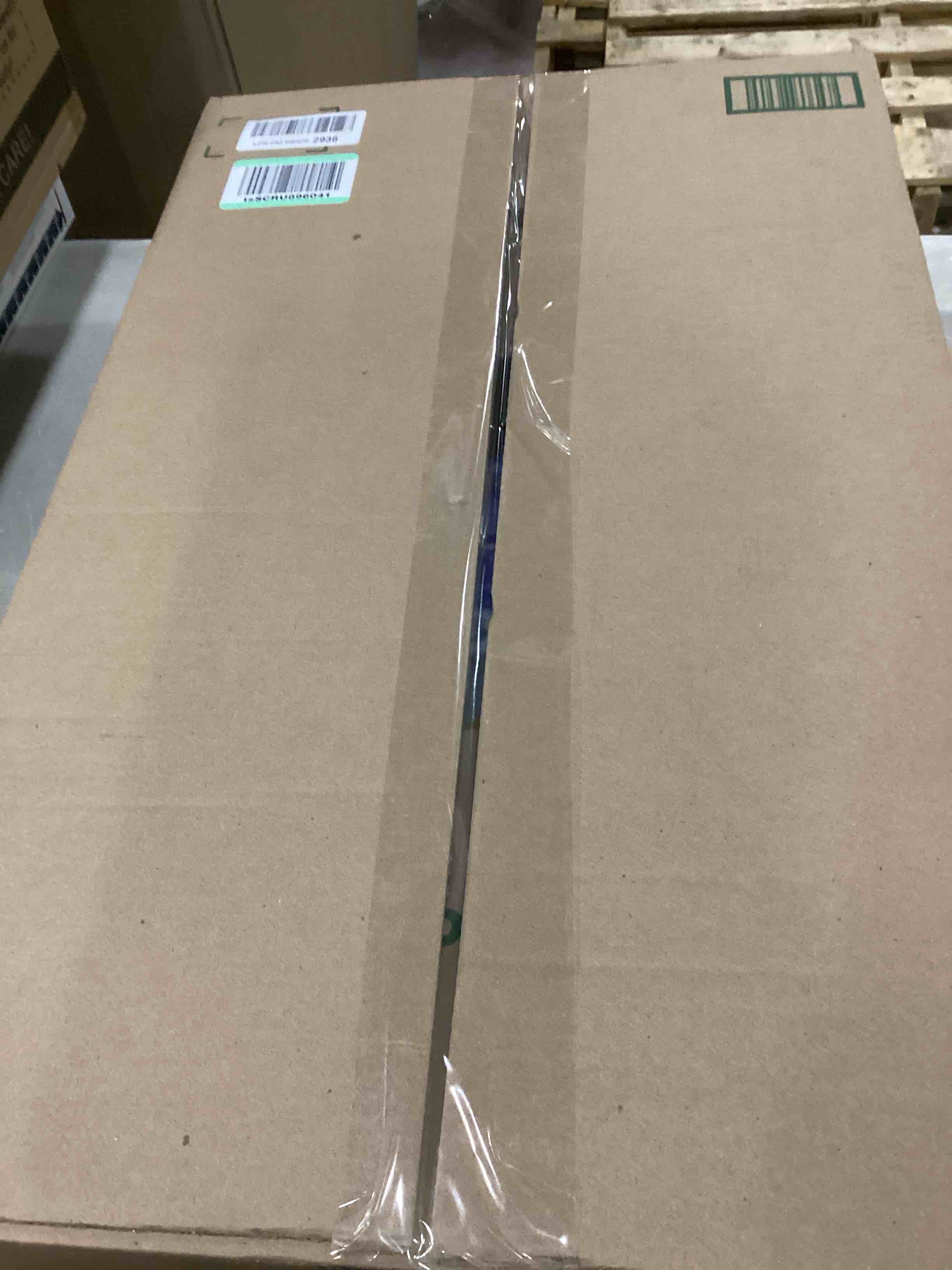 https://s3.amazonaws.com/lotting-images-prod/bidfta/BLU6801439_1733840550176.jpeg