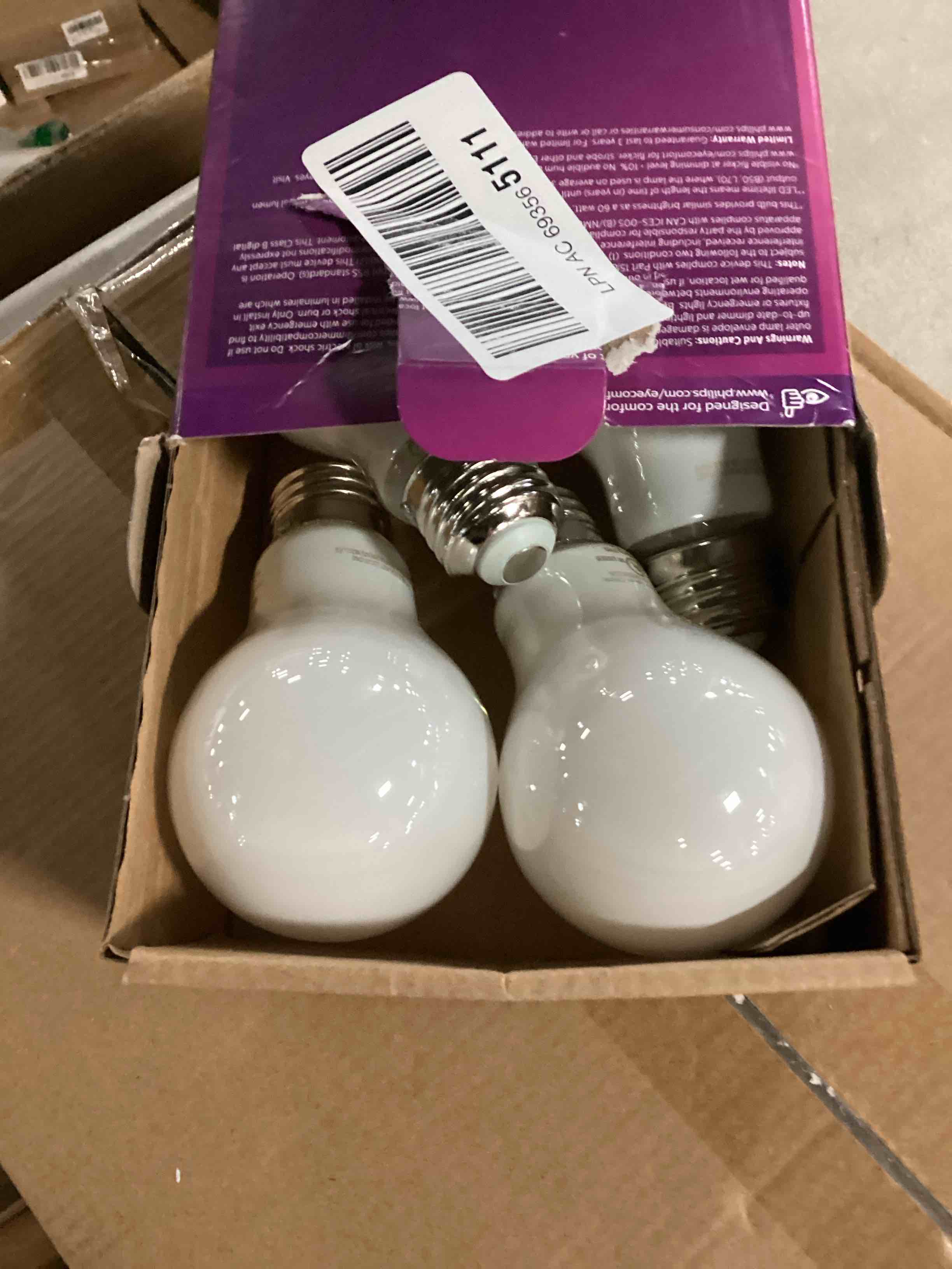 https://s3.amazonaws.com/lotting-images-prod/bidfta/BLU6801675_1733322181571.jpeg
