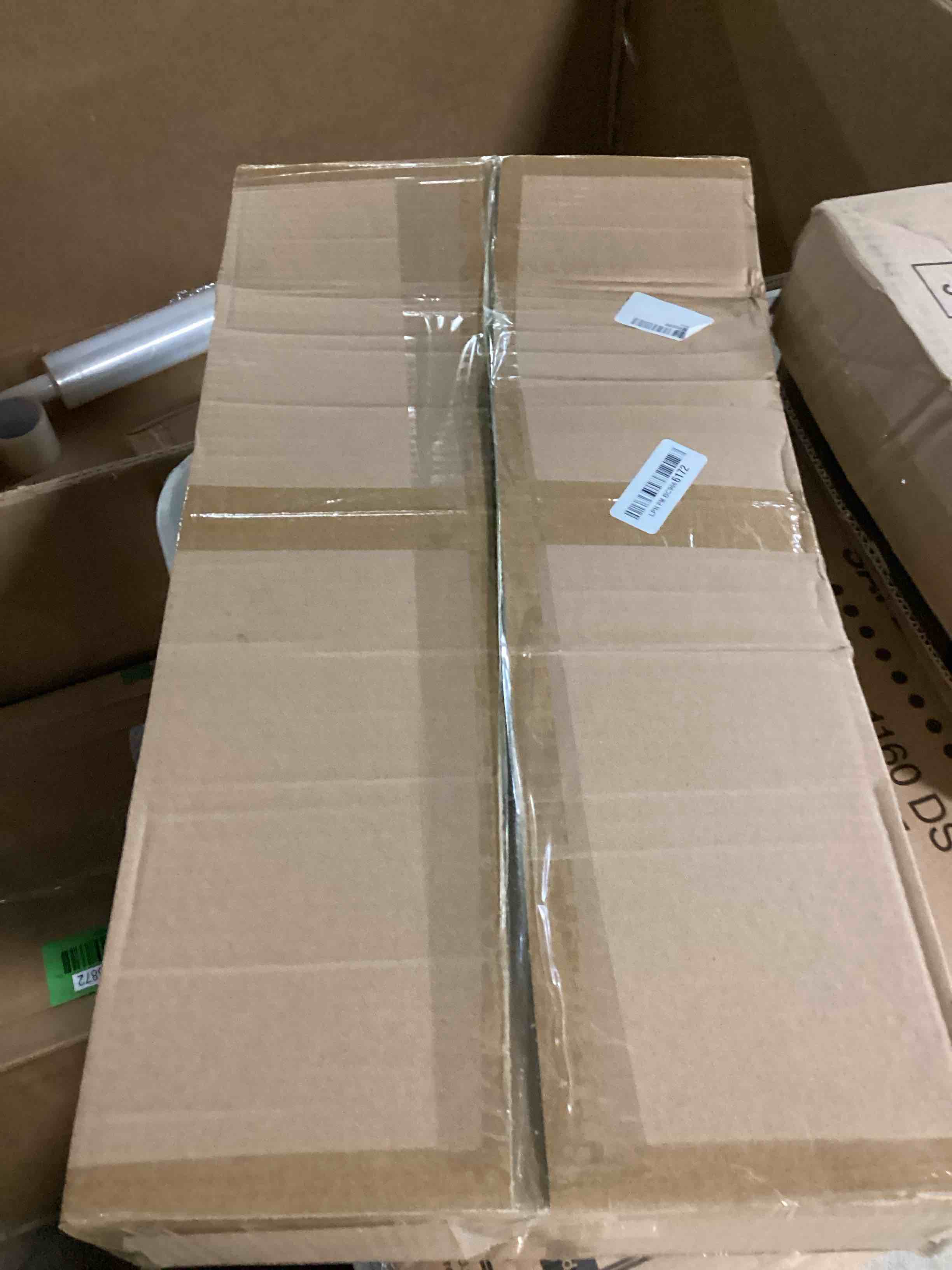 https://s3.amazonaws.com/lotting-images-prod/bidfta/BLU6801858_1733403703371.jpeg