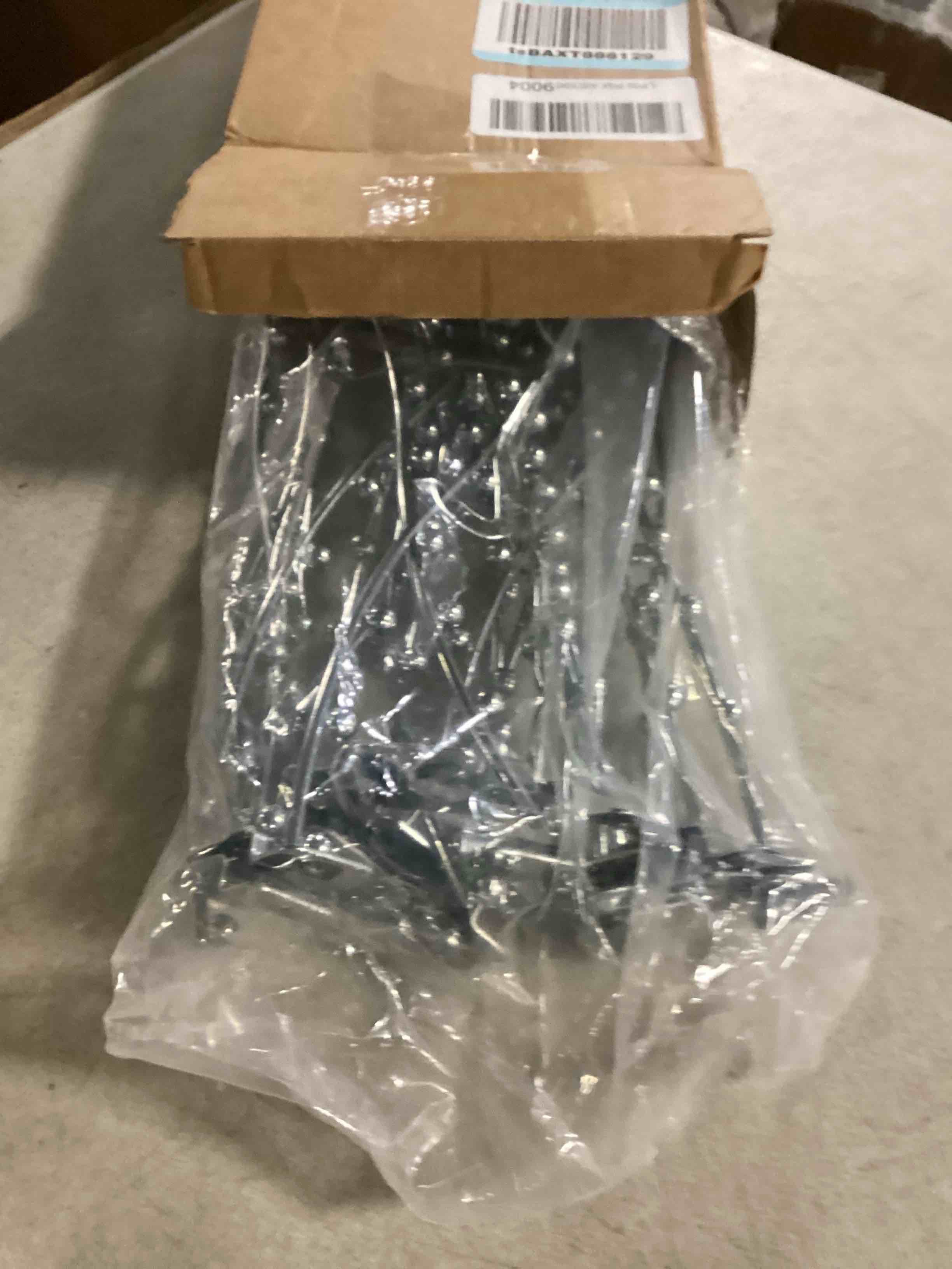 https://s3.amazonaws.com/lotting-images-prod/bidfta/BLU6802221_1733502720171.jpeg