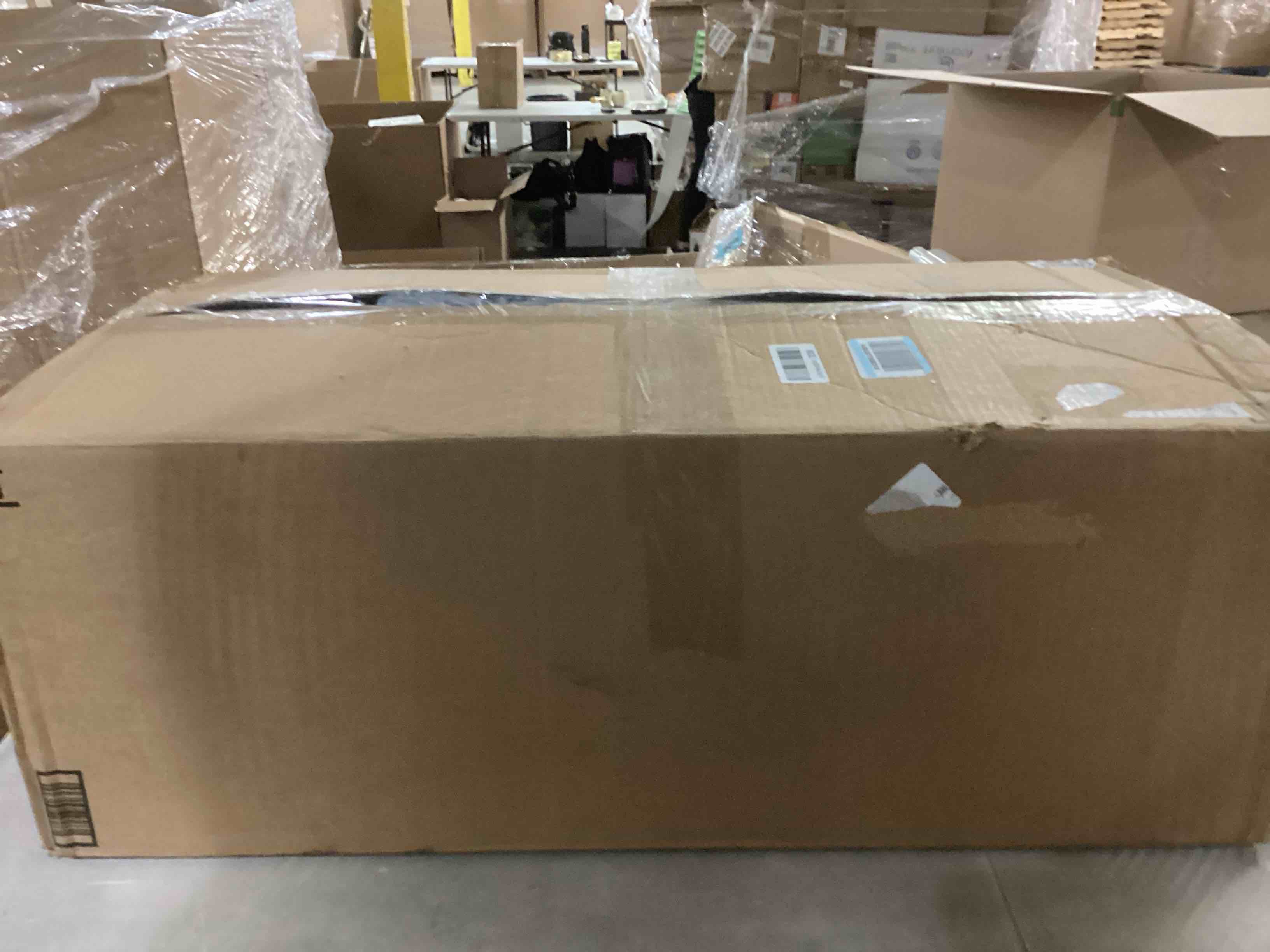 https://s3.amazonaws.com/lotting-images-prod/bidfta/BLU6805035_1732730668609.jpeg