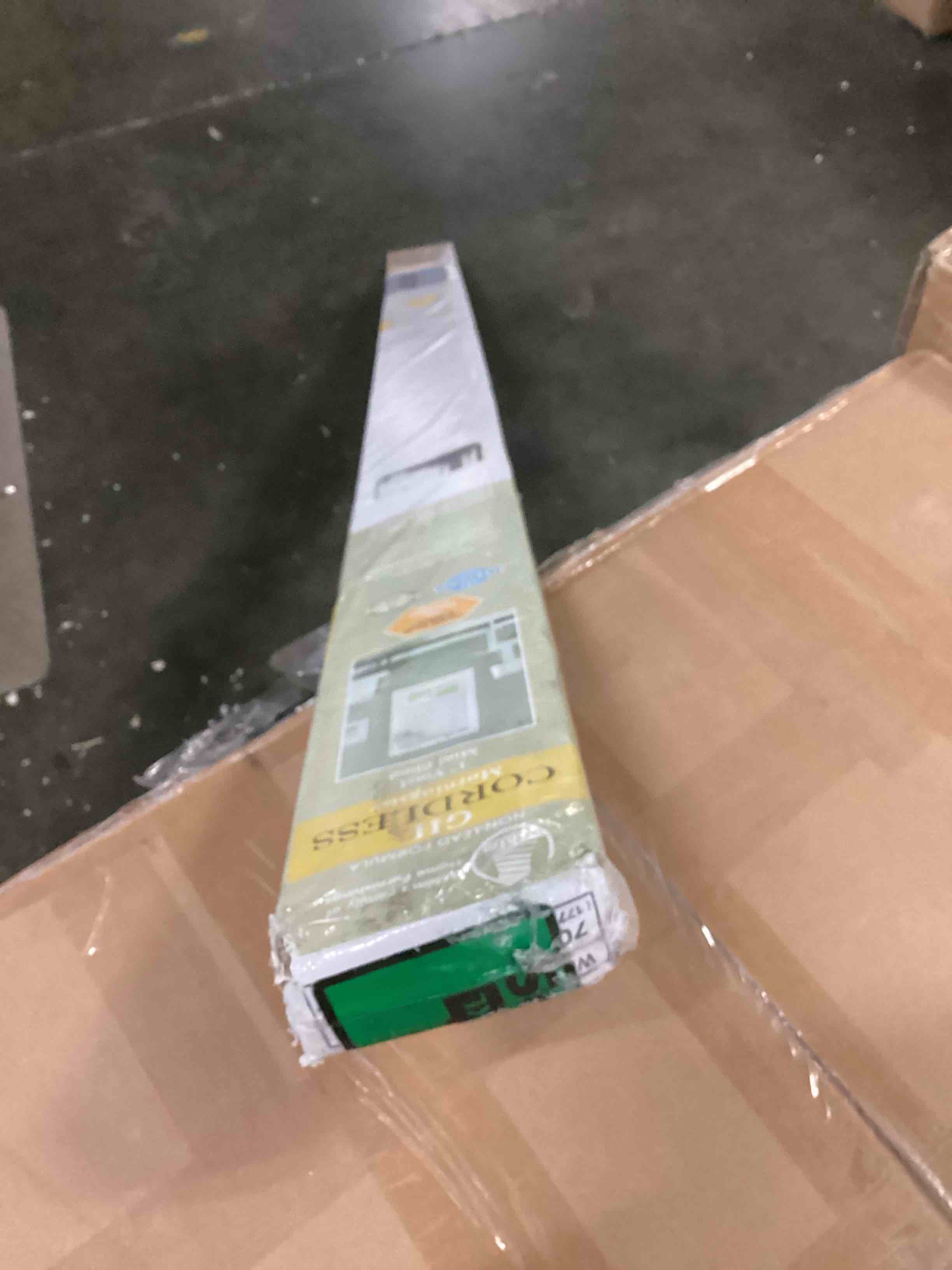 https://s3.amazonaws.com/lotting-images-prod/bidfta/BLU6806118_1732718607612.jpeg