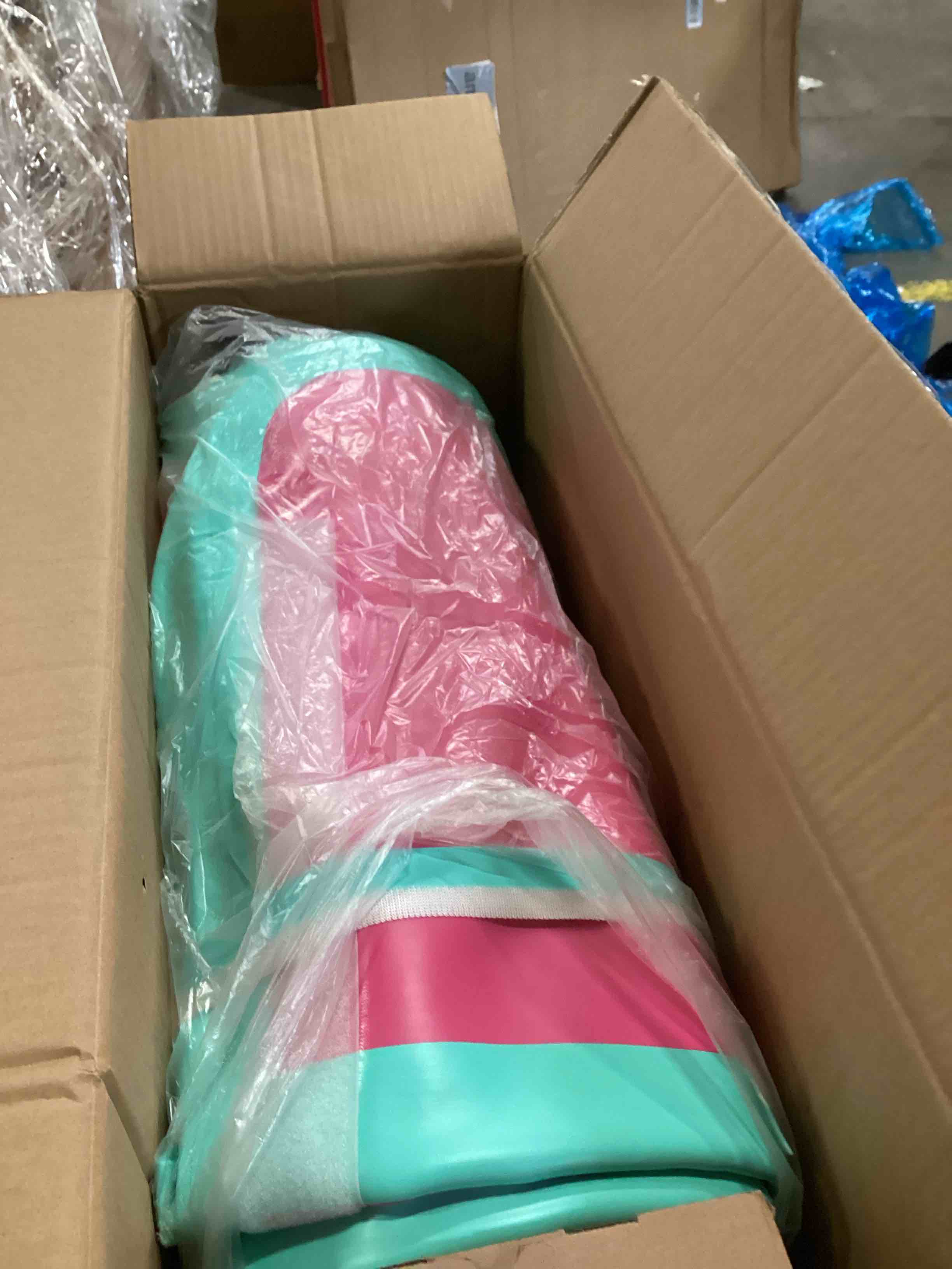 https://s3.amazonaws.com/lotting-images-prod/bidfta/BLU6806269_1732895876283.jpeg
