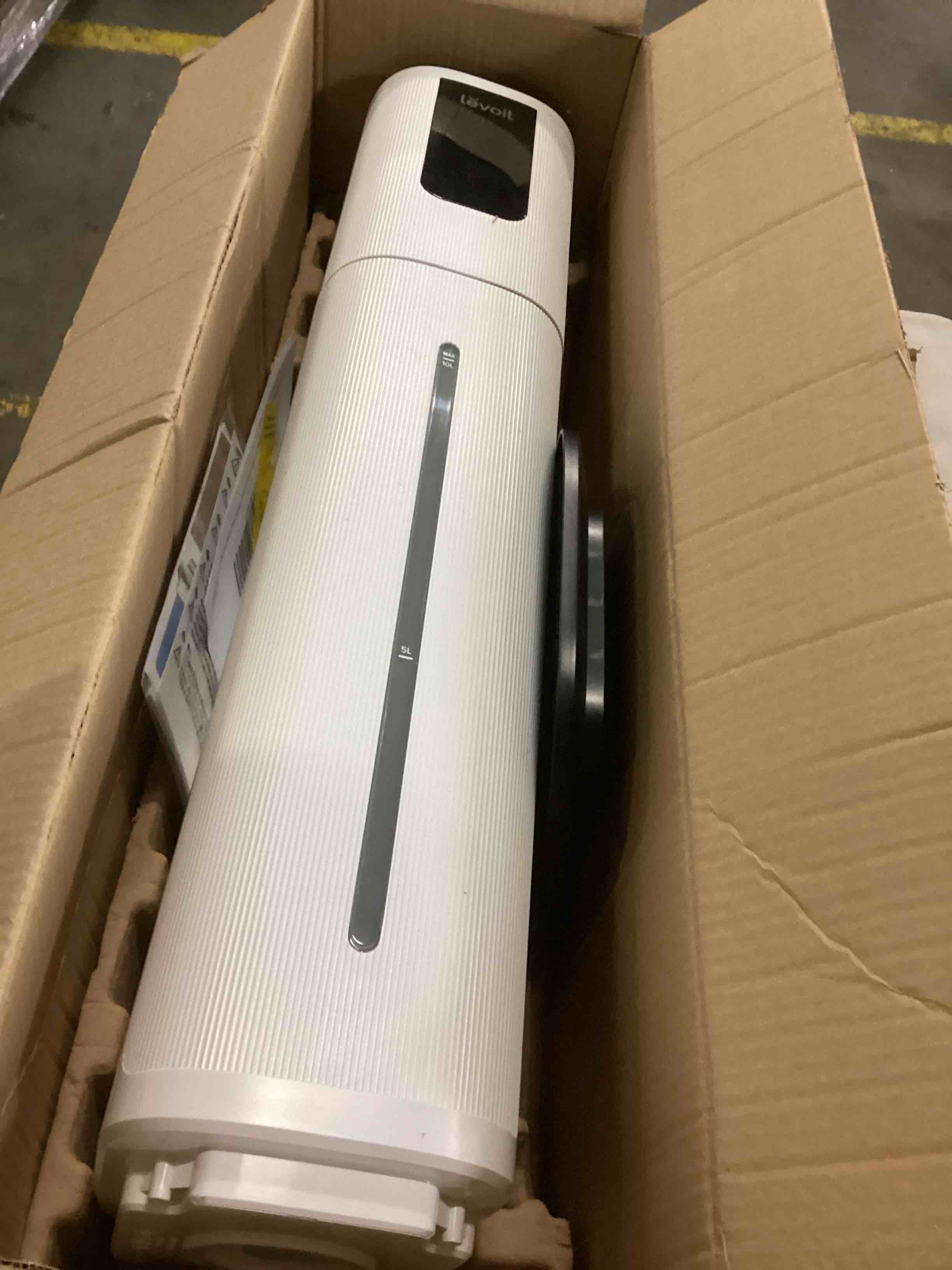https://s3.amazonaws.com/lotting-images-prod/bidfta/BLU6806447_1733167321376.jpeg
