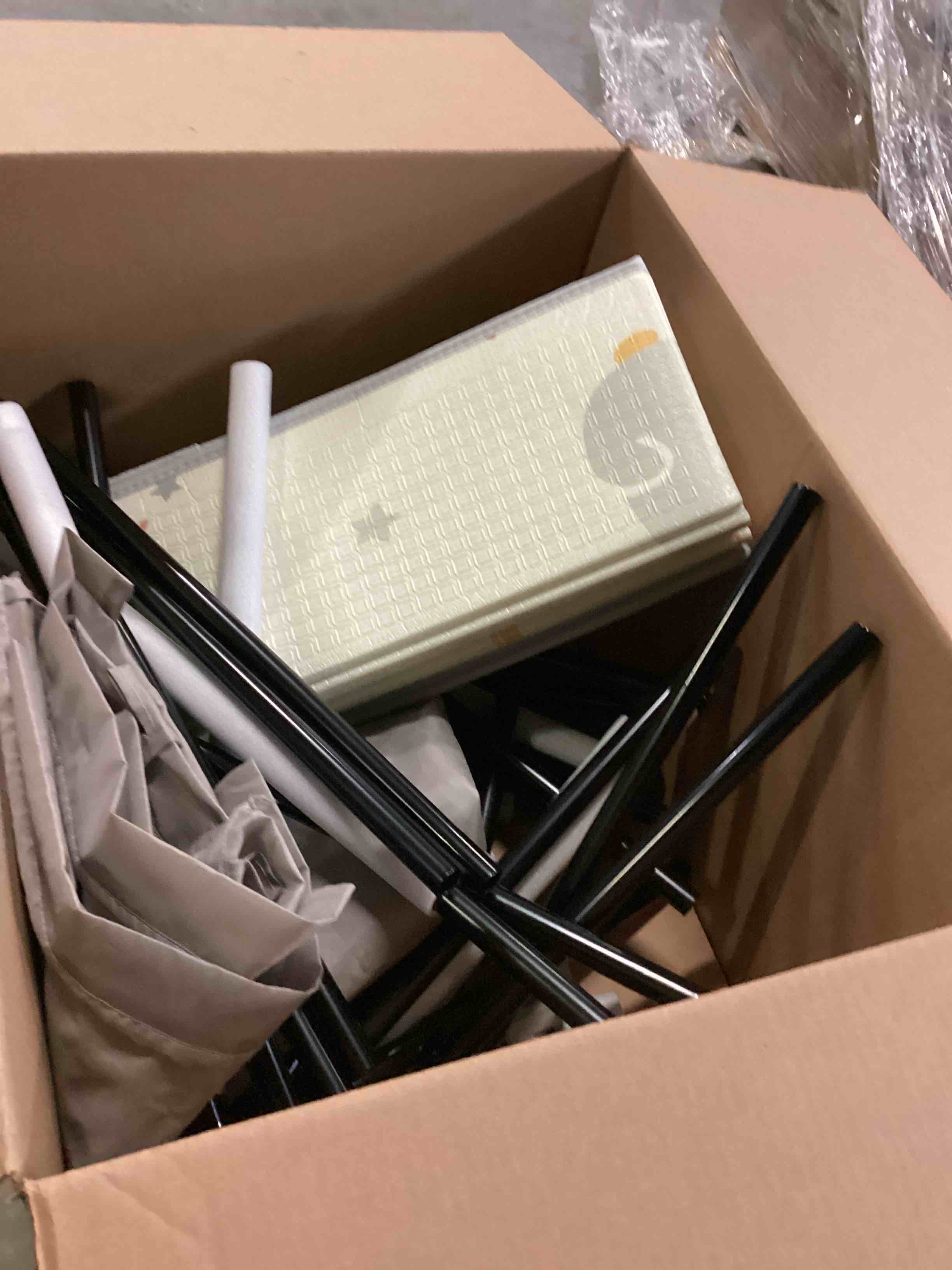 https://s3.amazonaws.com/lotting-images-prod/bidfta/BLU6806659_1733316387562.jpeg