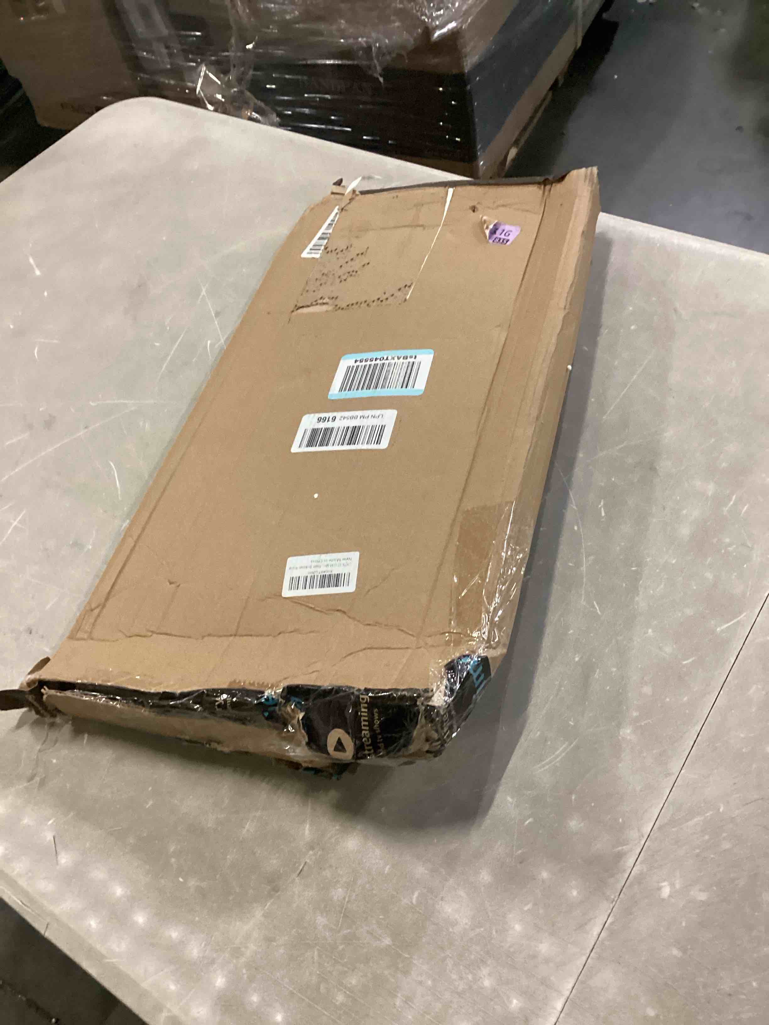 https://s3.amazonaws.com/lotting-images-prod/bidfta/BLU6806708_1733326312158.jpeg