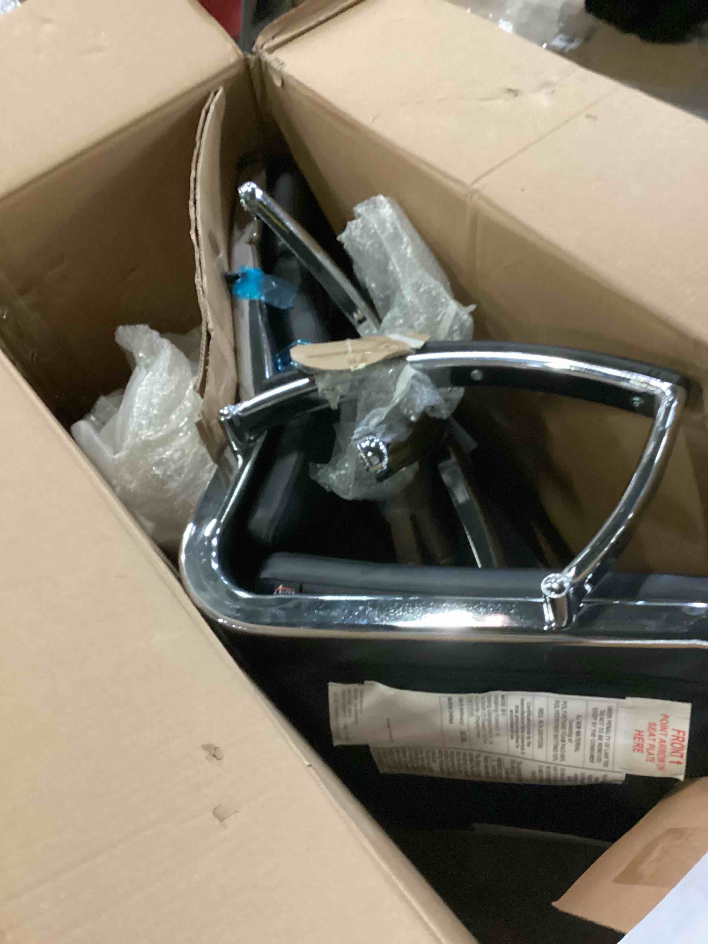 https://s3.amazonaws.com/lotting-images-prod/bidfta/BLU6806792_1733405165660.jpeg