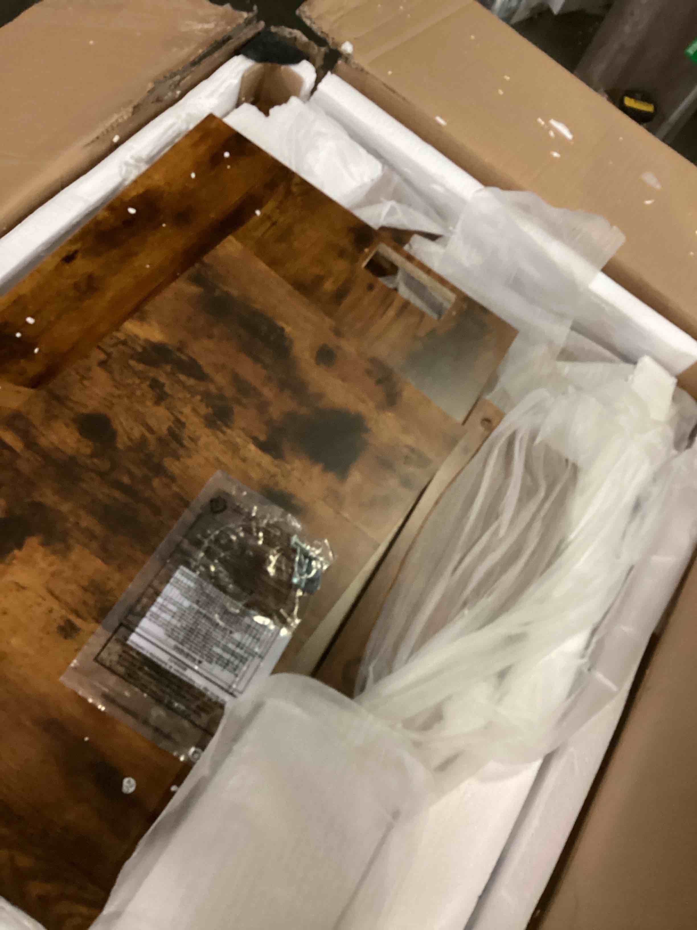 https://s3.amazonaws.com/lotting-images-prod/bidfta/BLU6806996_1733514066861.jpeg