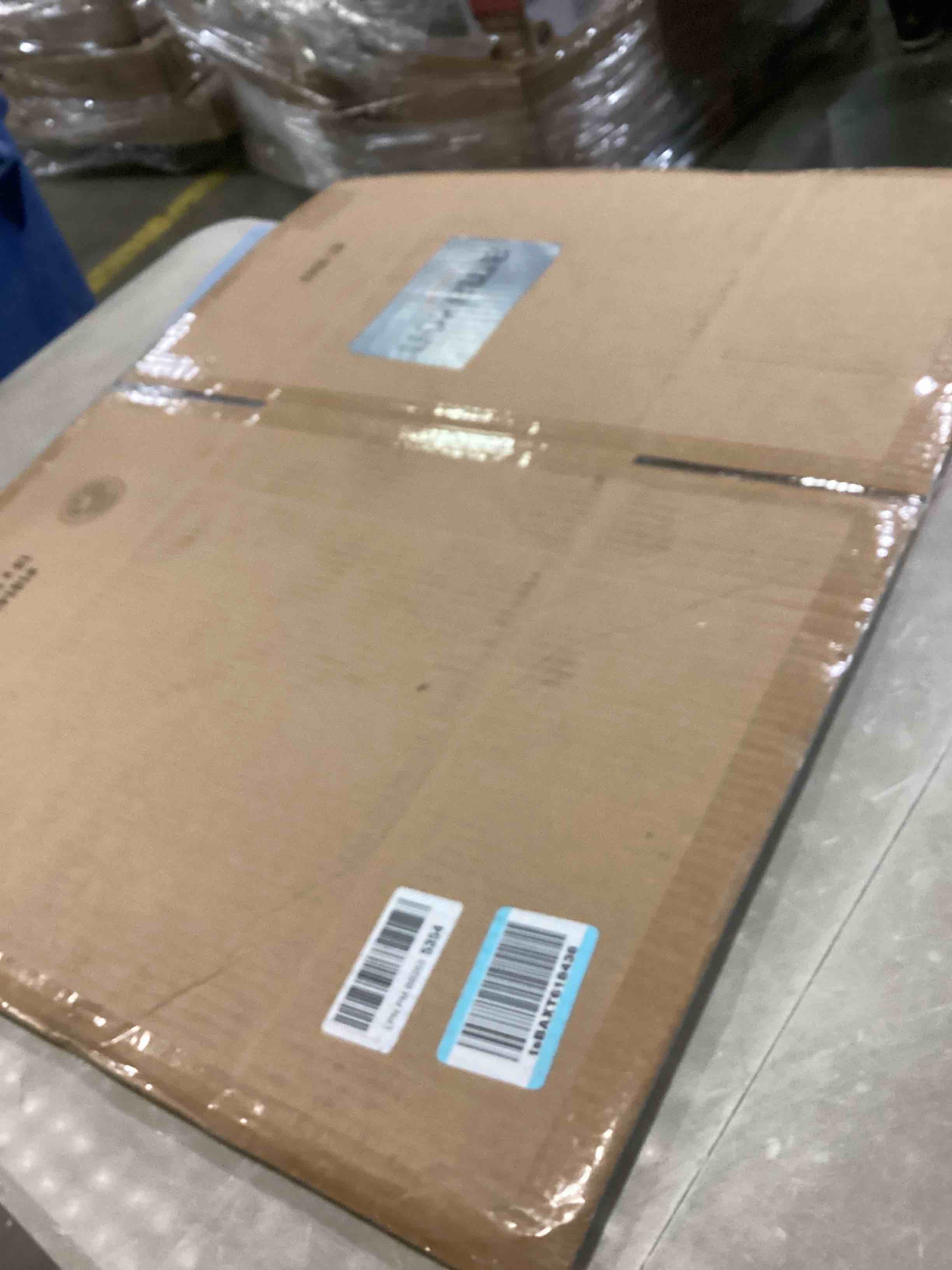 https://s3.amazonaws.com/lotting-images-prod/bidfta/BLU6807313_1734012437849.jpeg
