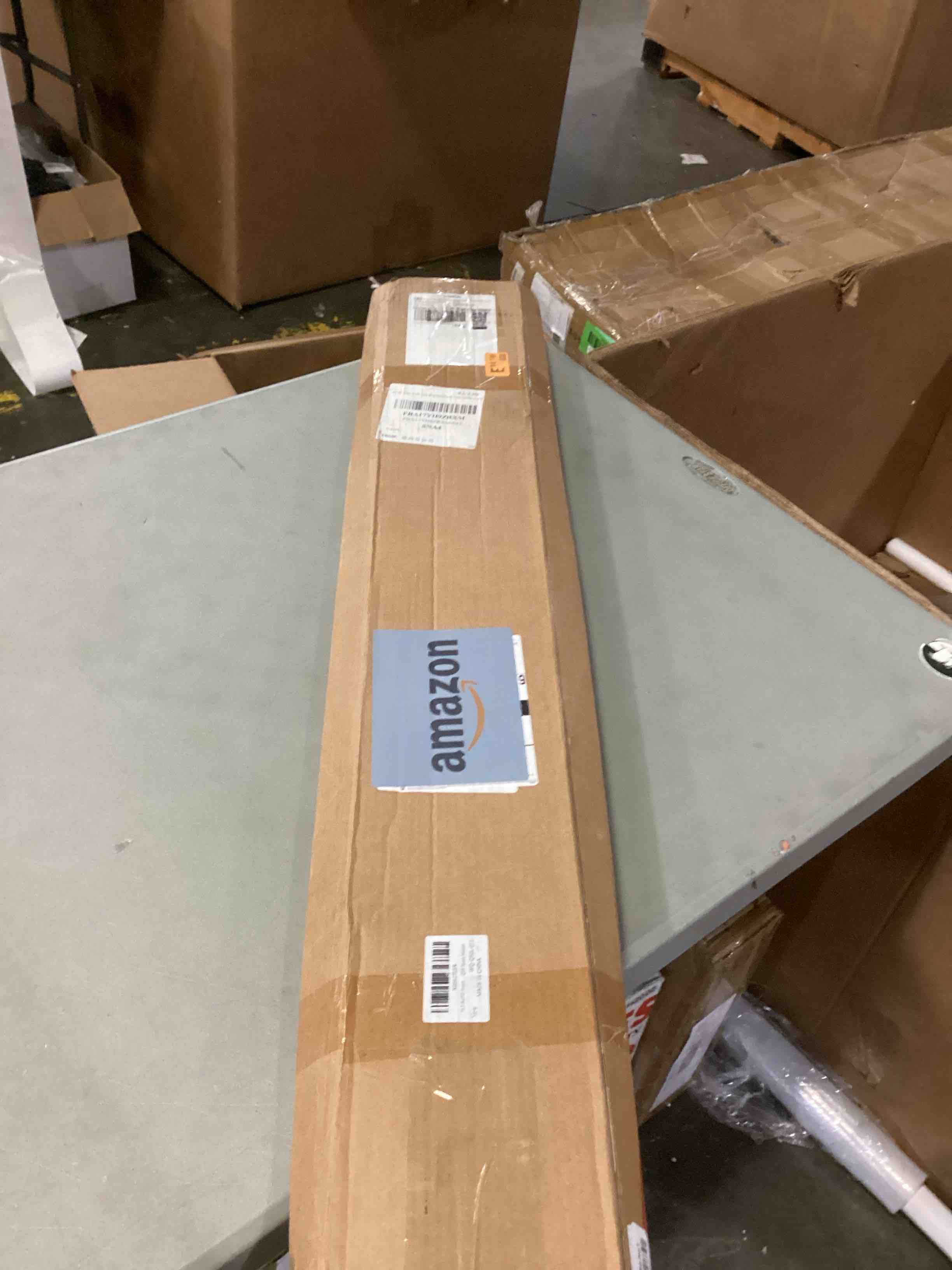 https://s3.amazonaws.com/lotting-images-prod/bidfta/BLU6809188_1732131922686.jpeg