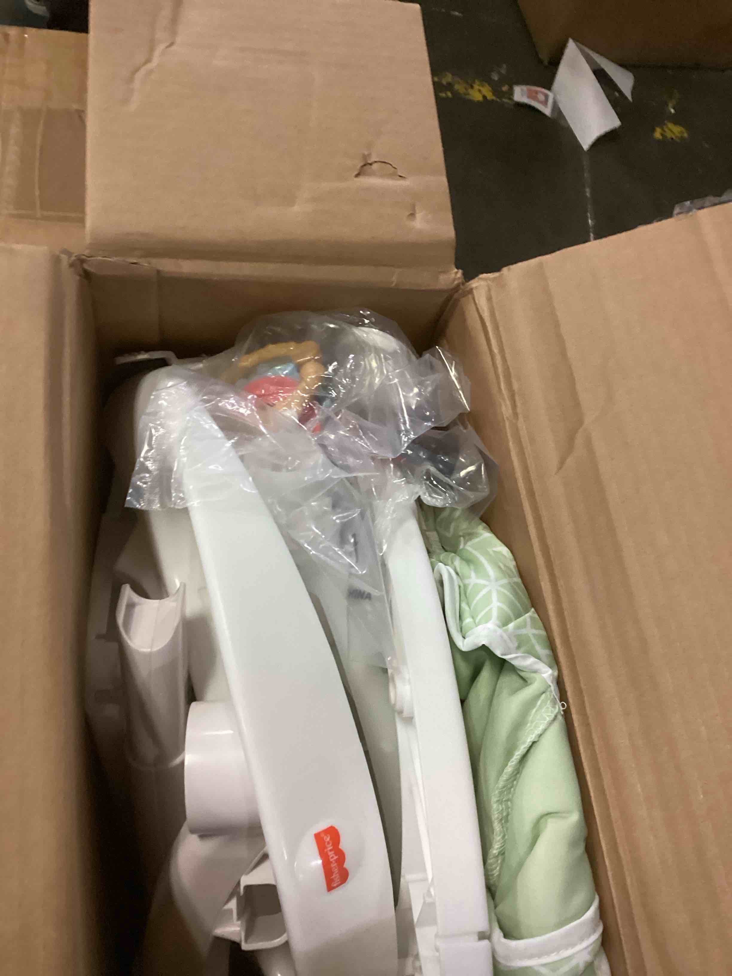 https://s3.amazonaws.com/lotting-images-prod/bidfta/BLU6809760_1732894303846.jpeg