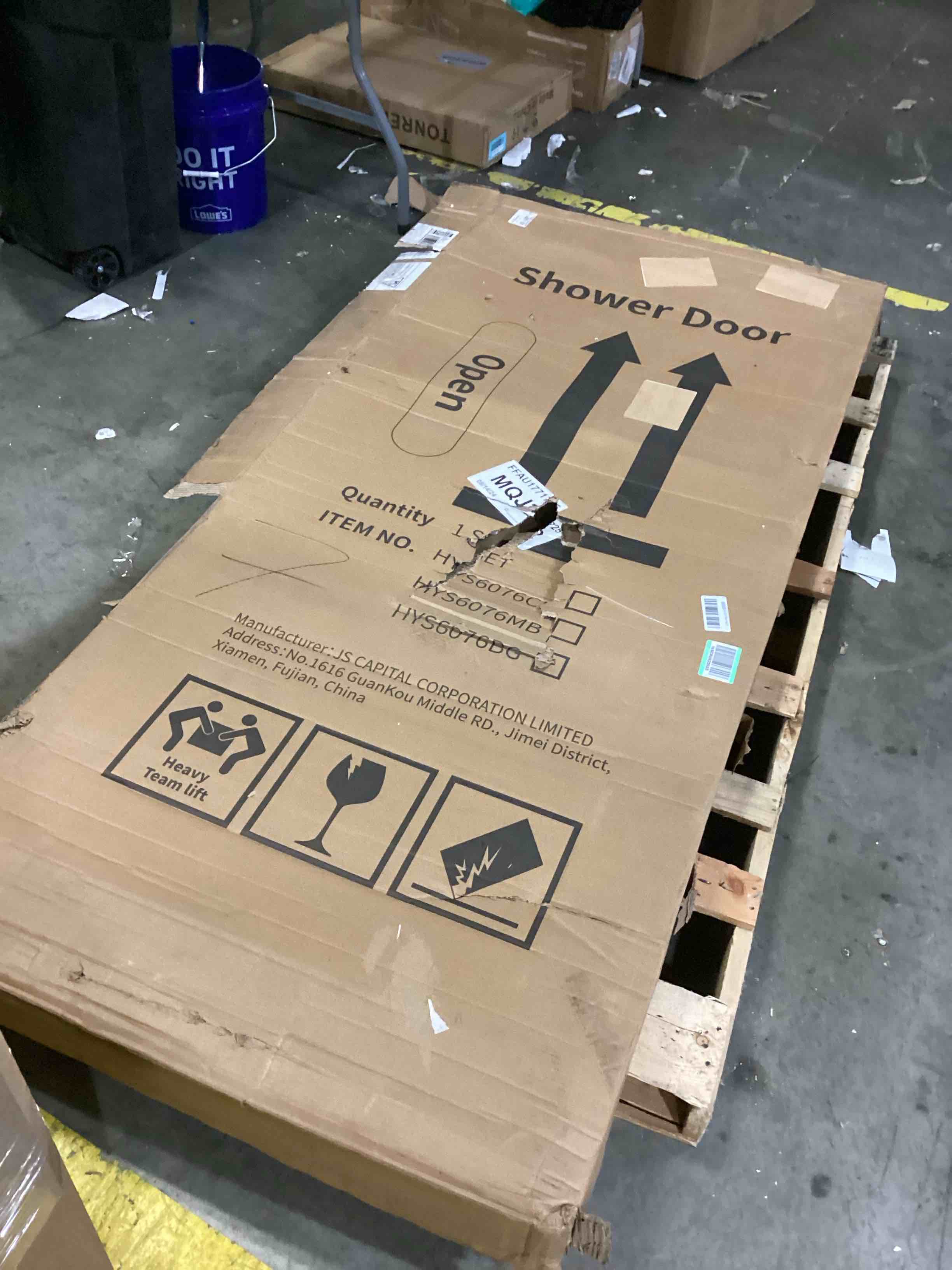 https://s3.amazonaws.com/lotting-images-prod/bidfta/BLU6809805_1733142322737.jpeg