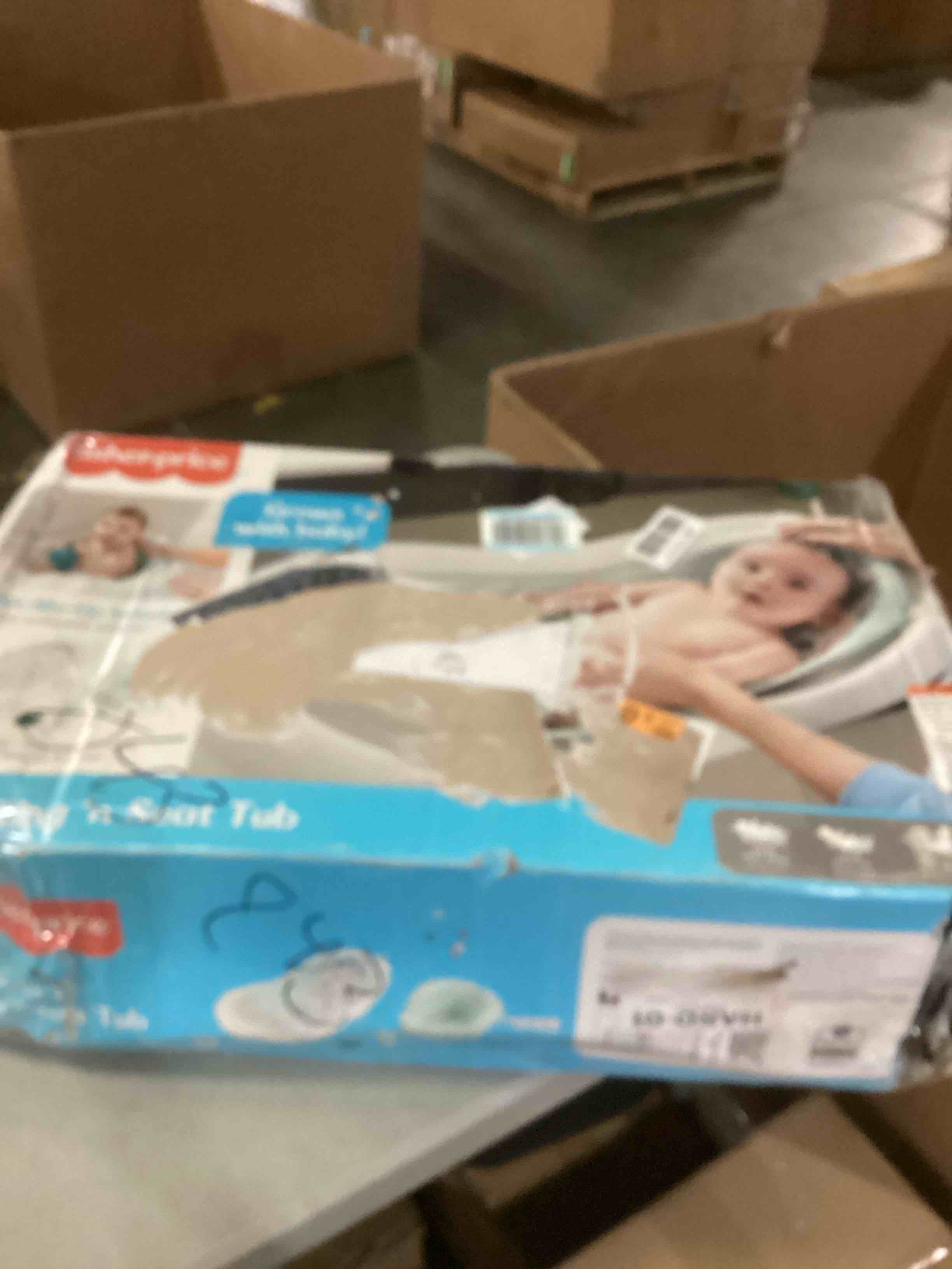 https://s3.amazonaws.com/lotting-images-prod/bidfta/BLU6809963_1733239381187.jpeg