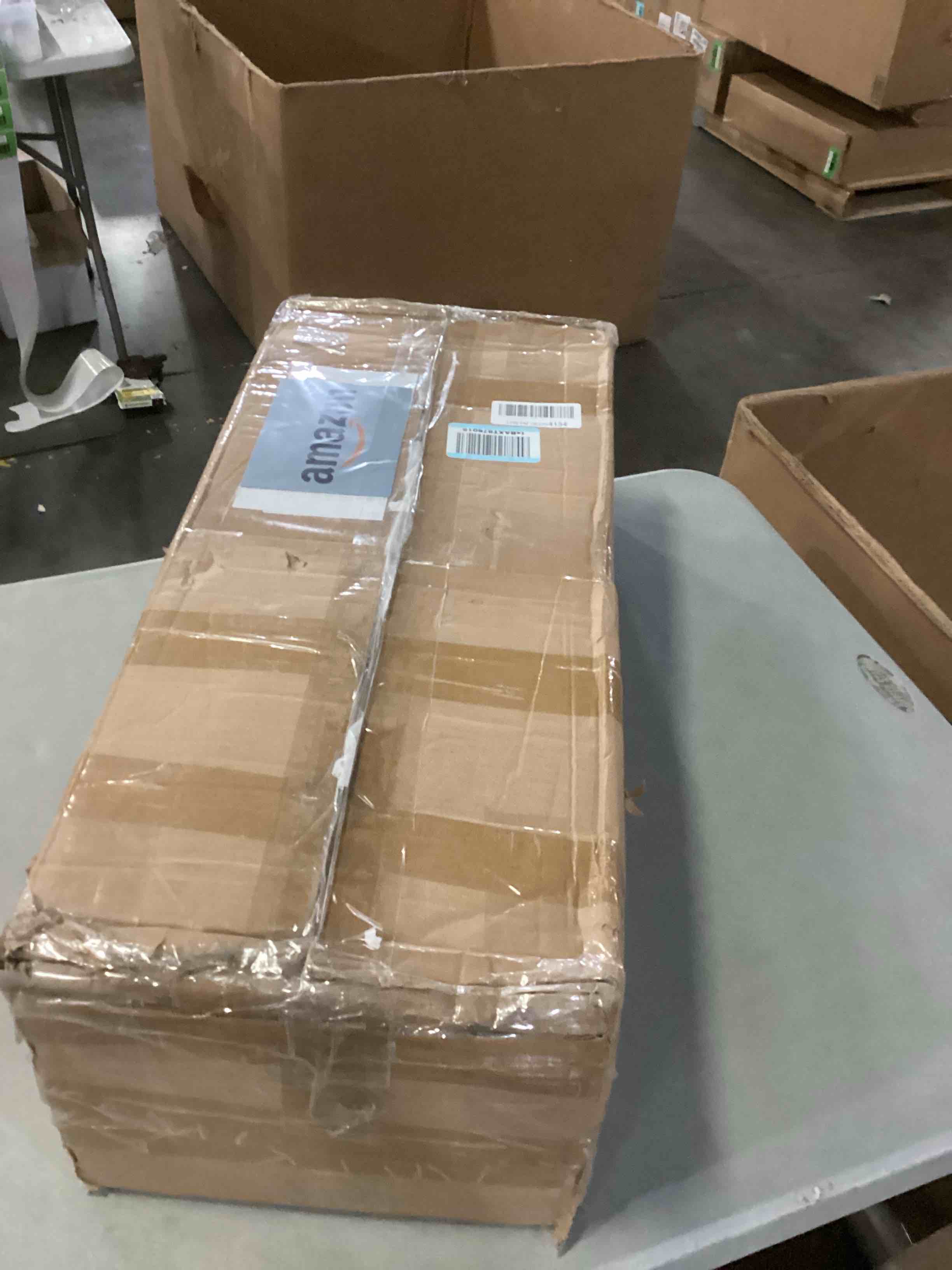 https://s3.amazonaws.com/lotting-images-prod/bidfta/BLU6809966_1733239930290.jpeg