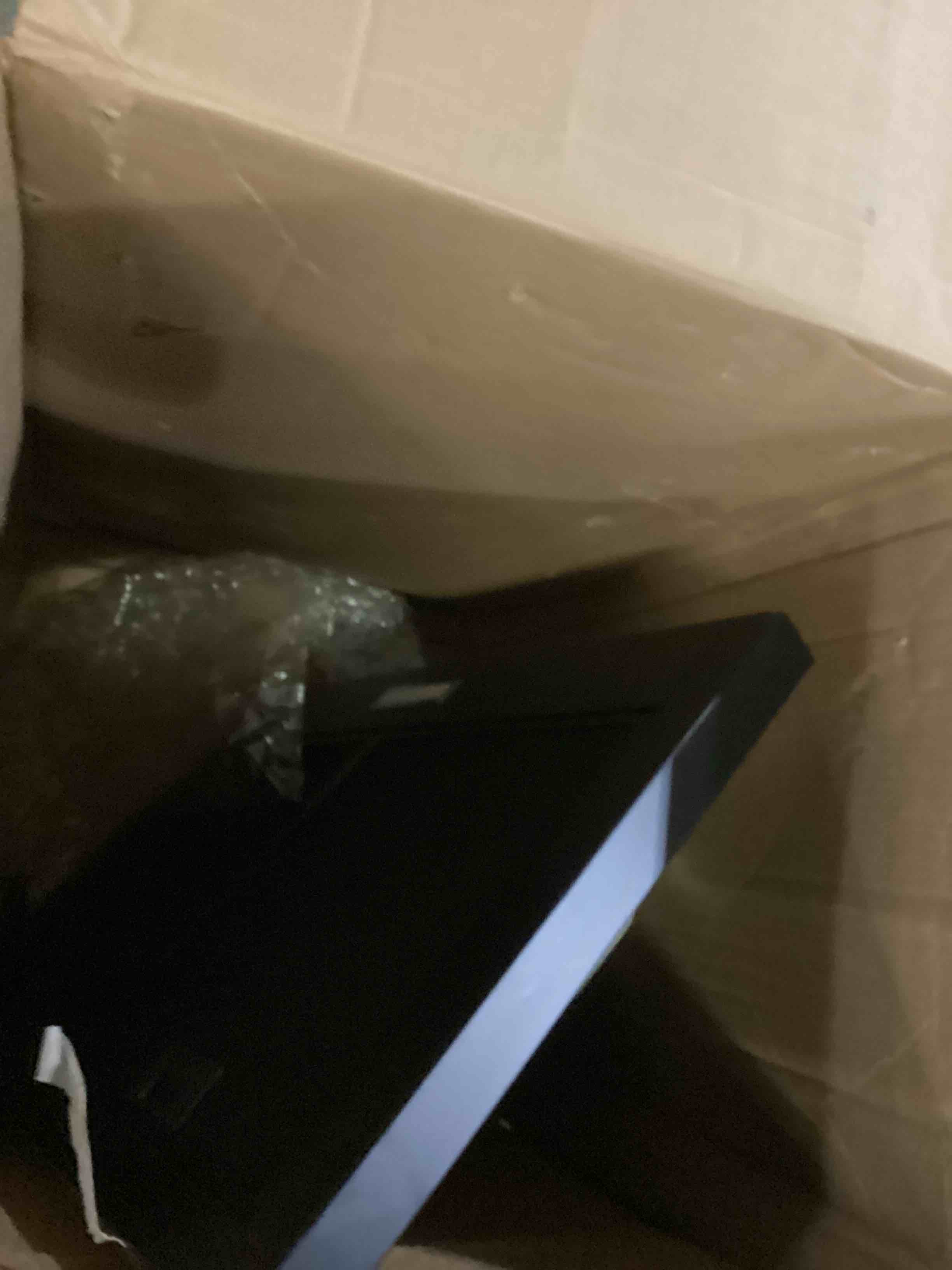 https://s3.amazonaws.com/lotting-images-prod/bidfta/BLU6810018_1733316196728.jpeg