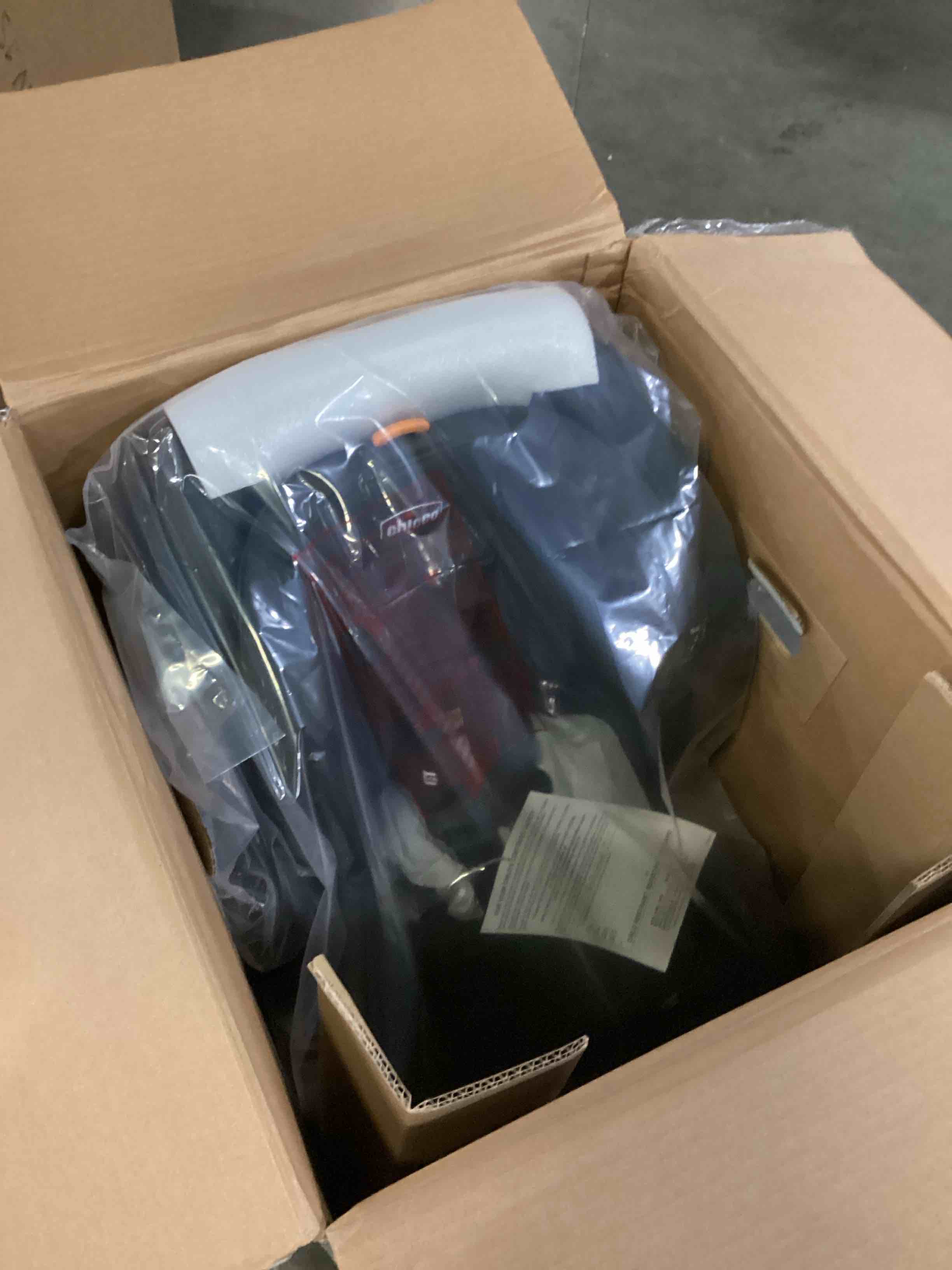 https://s3.amazonaws.com/lotting-images-prod/bidfta/BLU6810025_1733317253052.jpeg