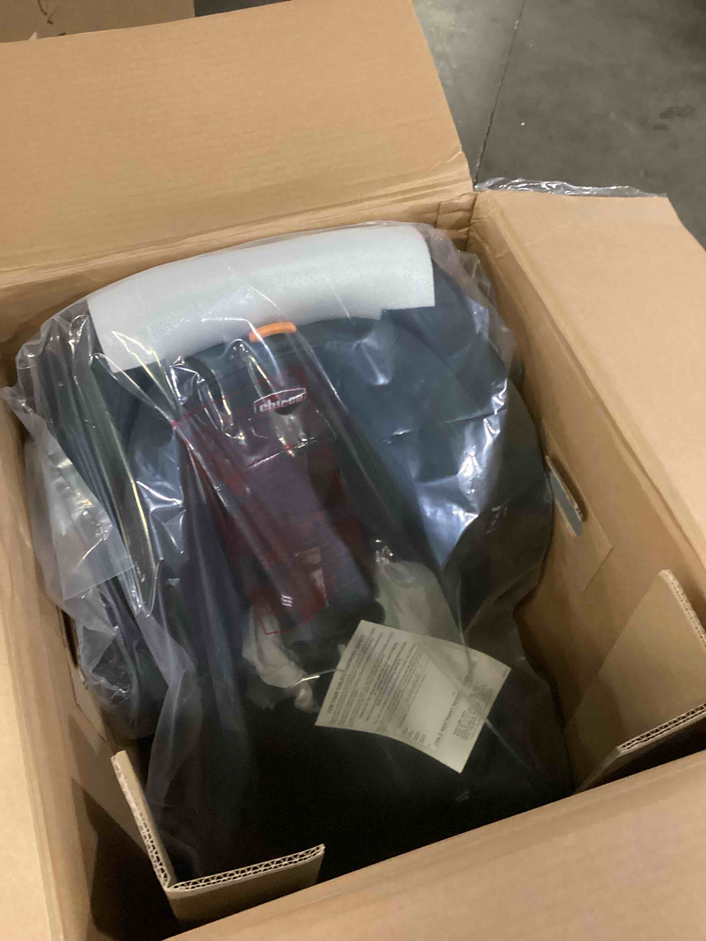 https://s3.amazonaws.com/lotting-images-prod/bidfta/BLU6810025_1733317264412.jpeg