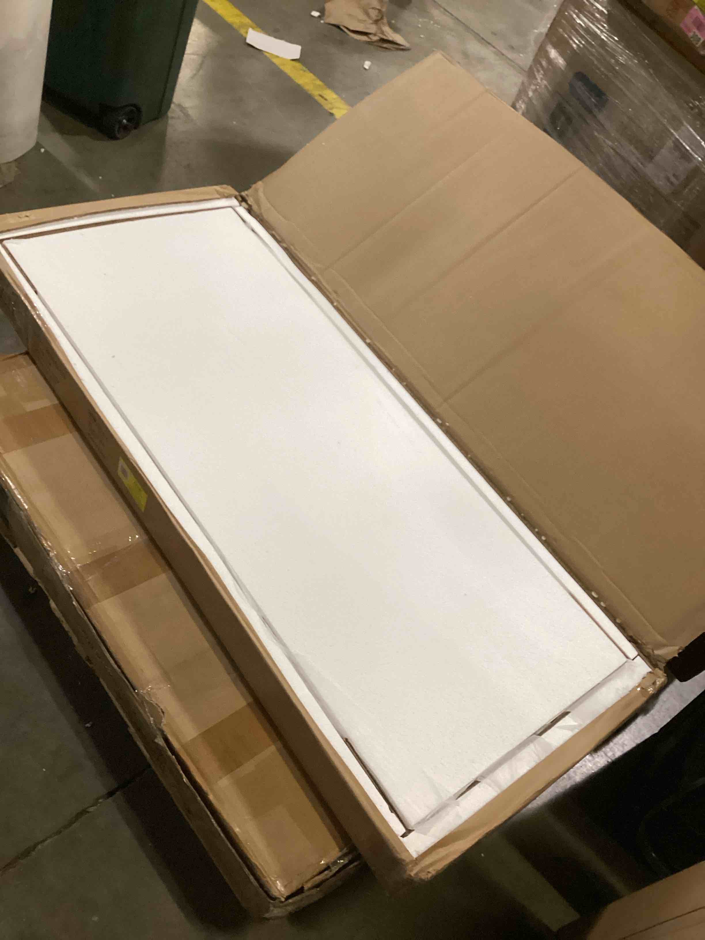 https://s3.amazonaws.com/lotting-images-prod/bidfta/BLU6810166_1733411999044.jpeg
