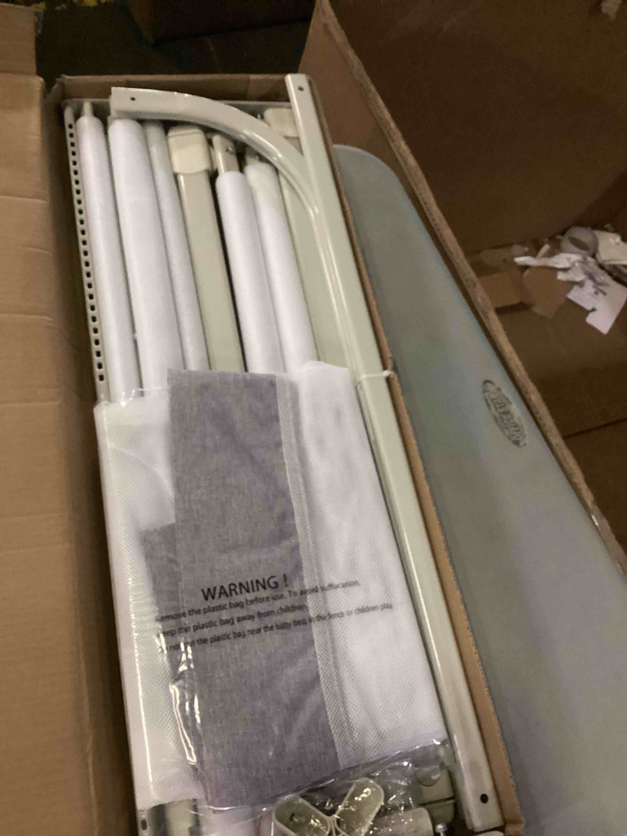 https://s3.amazonaws.com/lotting-images-prod/bidfta/BLU6810281_1733496598562.jpeg