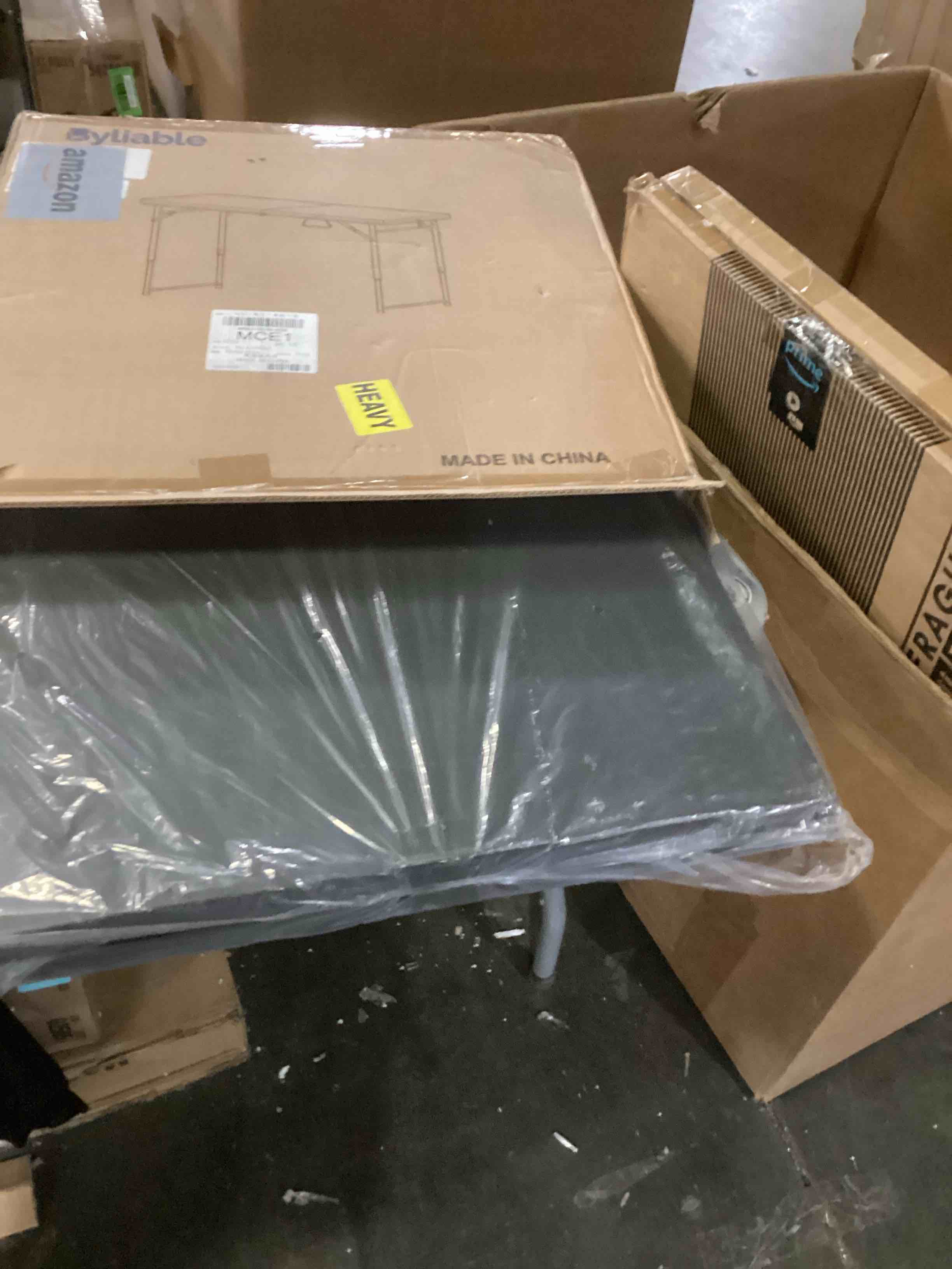 https://s3.amazonaws.com/lotting-images-prod/bidfta/BLU6810307_1733502250877.jpeg