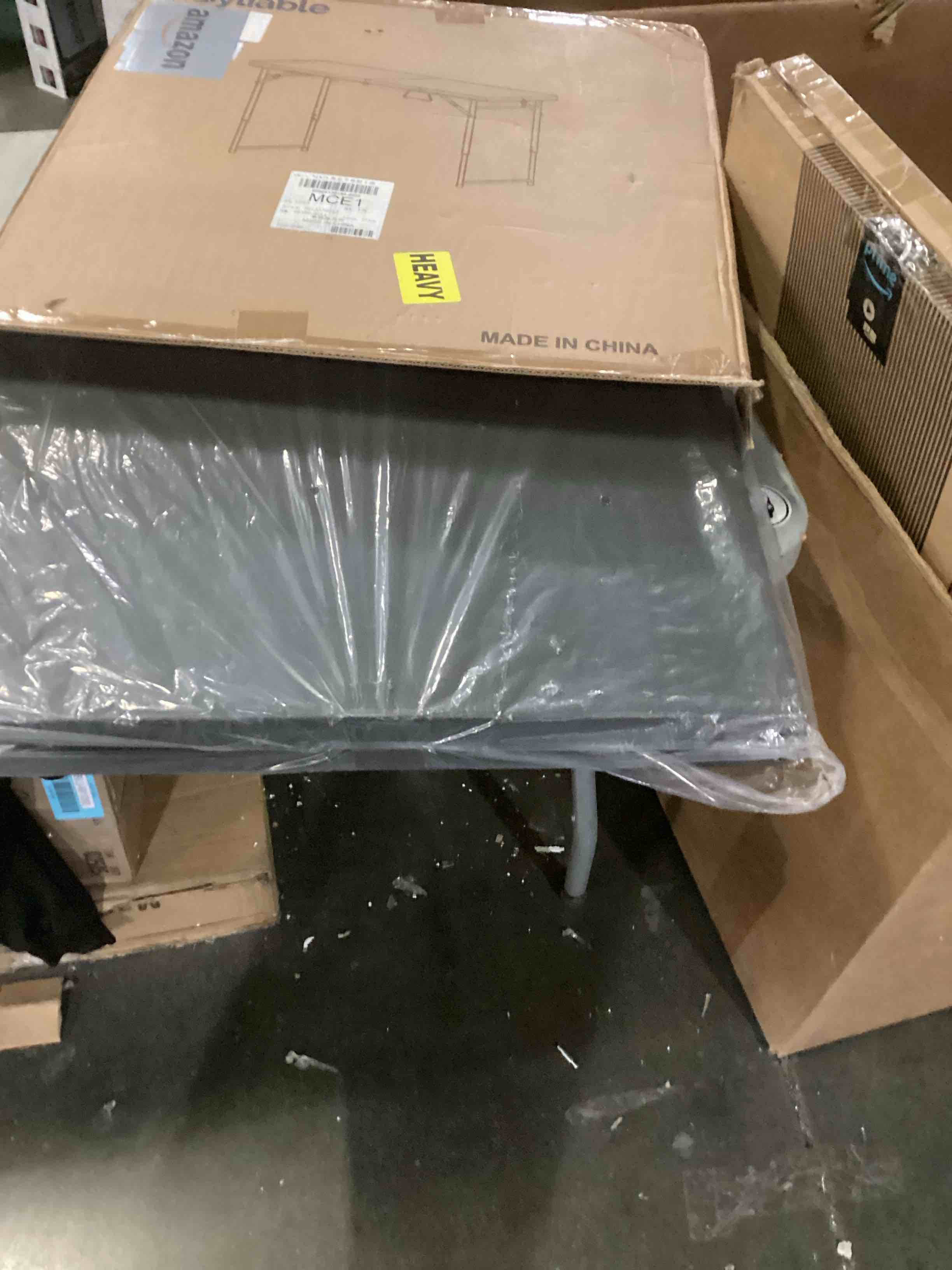 https://s3.amazonaws.com/lotting-images-prod/bidfta/BLU6810307_1733502253435.jpeg