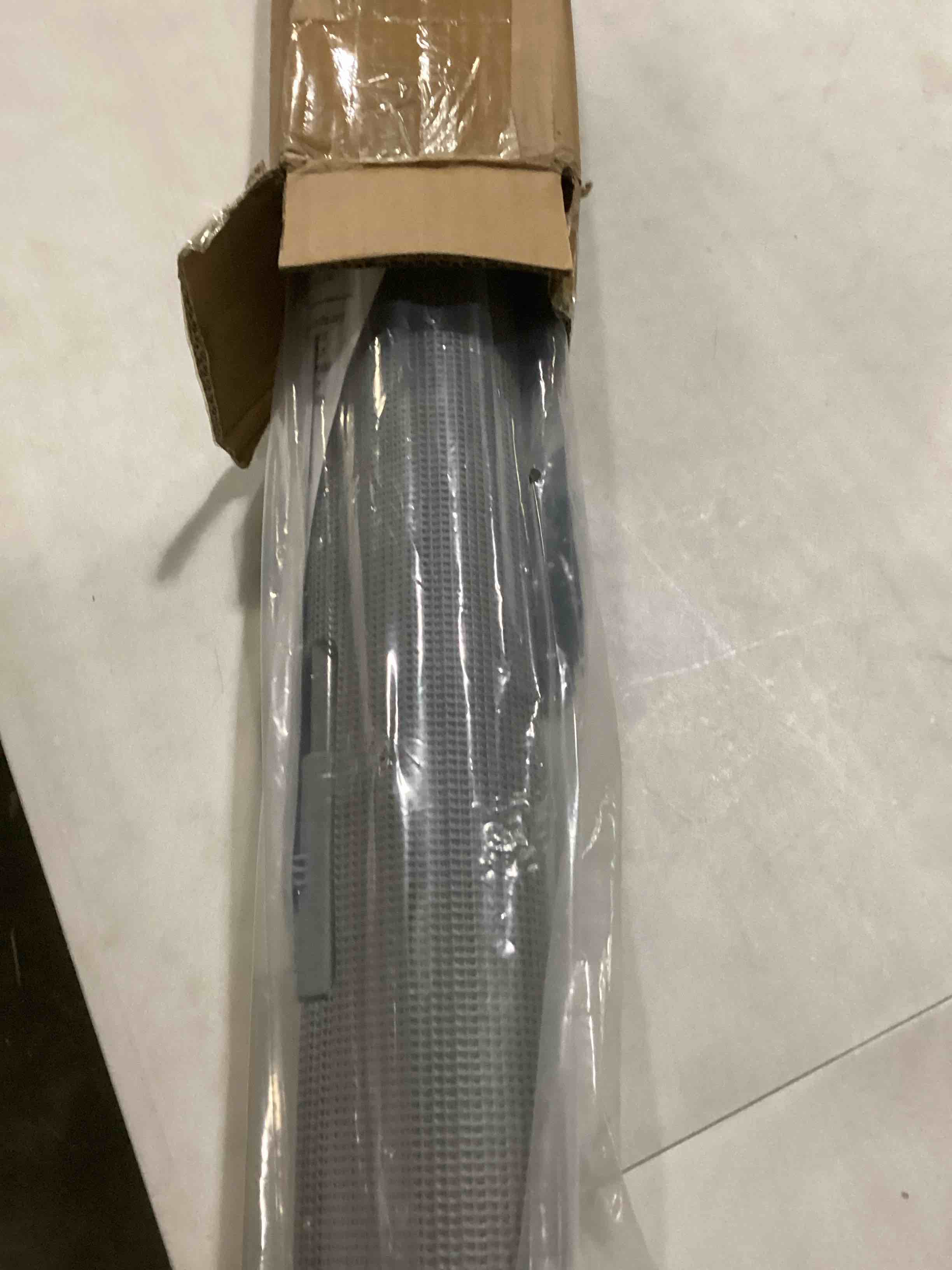 https://s3.amazonaws.com/lotting-images-prod/bidfta/BLU6810475_1733319786442.jpeg