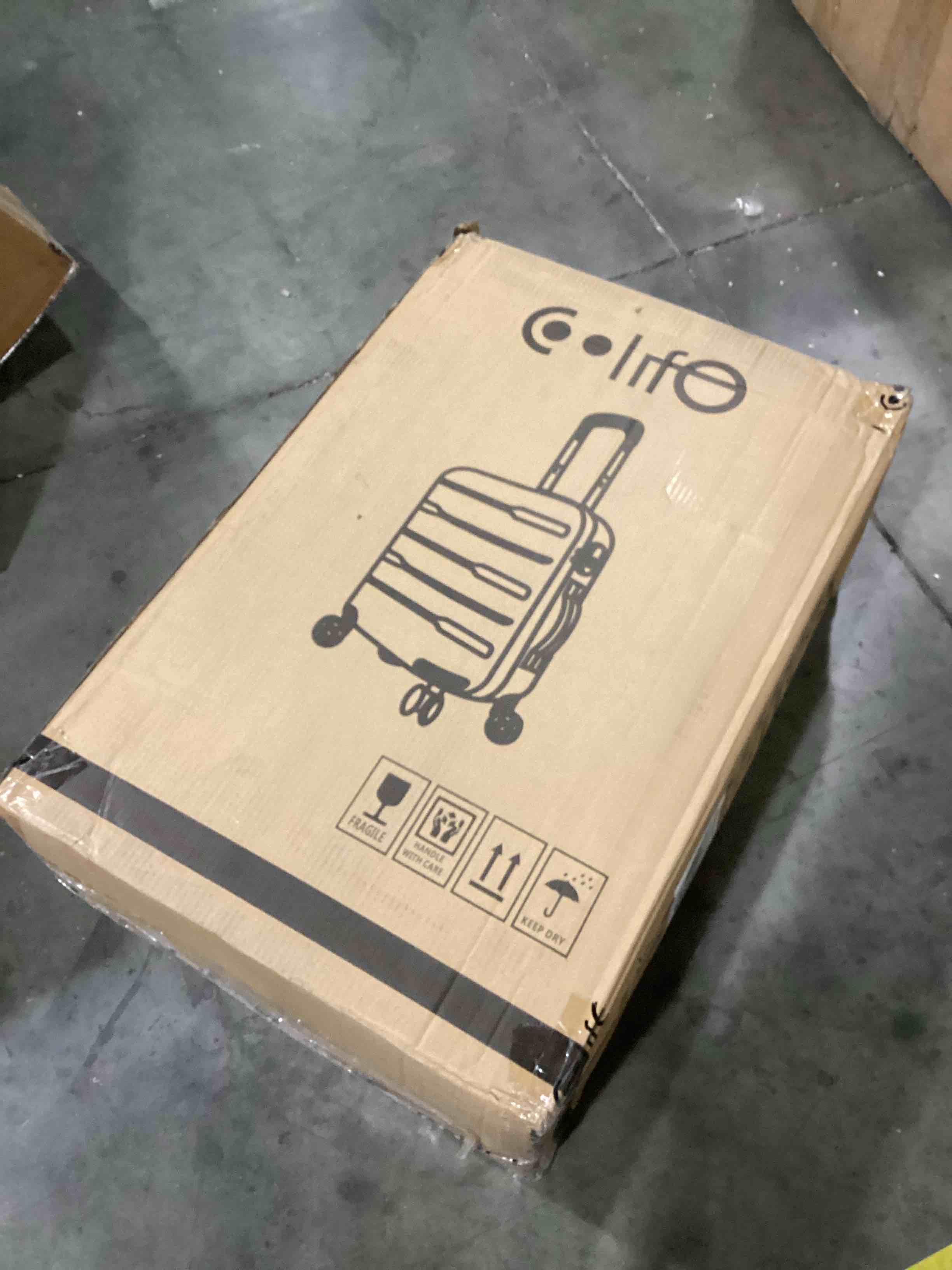 https://s3.amazonaws.com/lotting-images-prod/bidfta/BLU6810768_1733499992619.jpeg