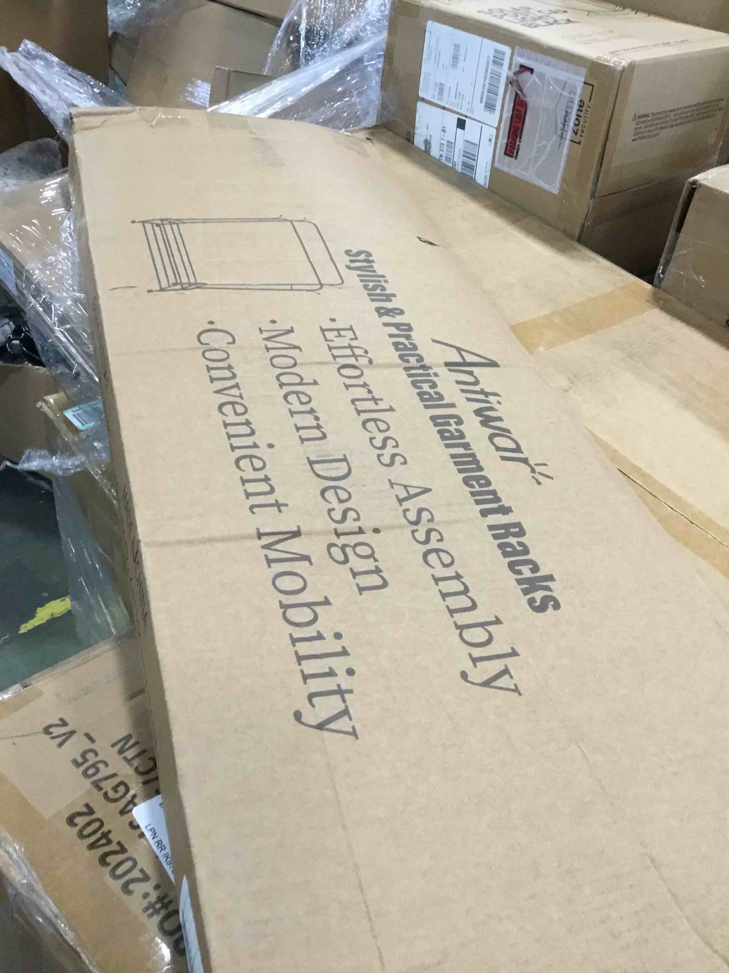 https://s3.amazonaws.com/lotting-images-prod/bidfta/BLU6813444_1720704045995.jpeg
