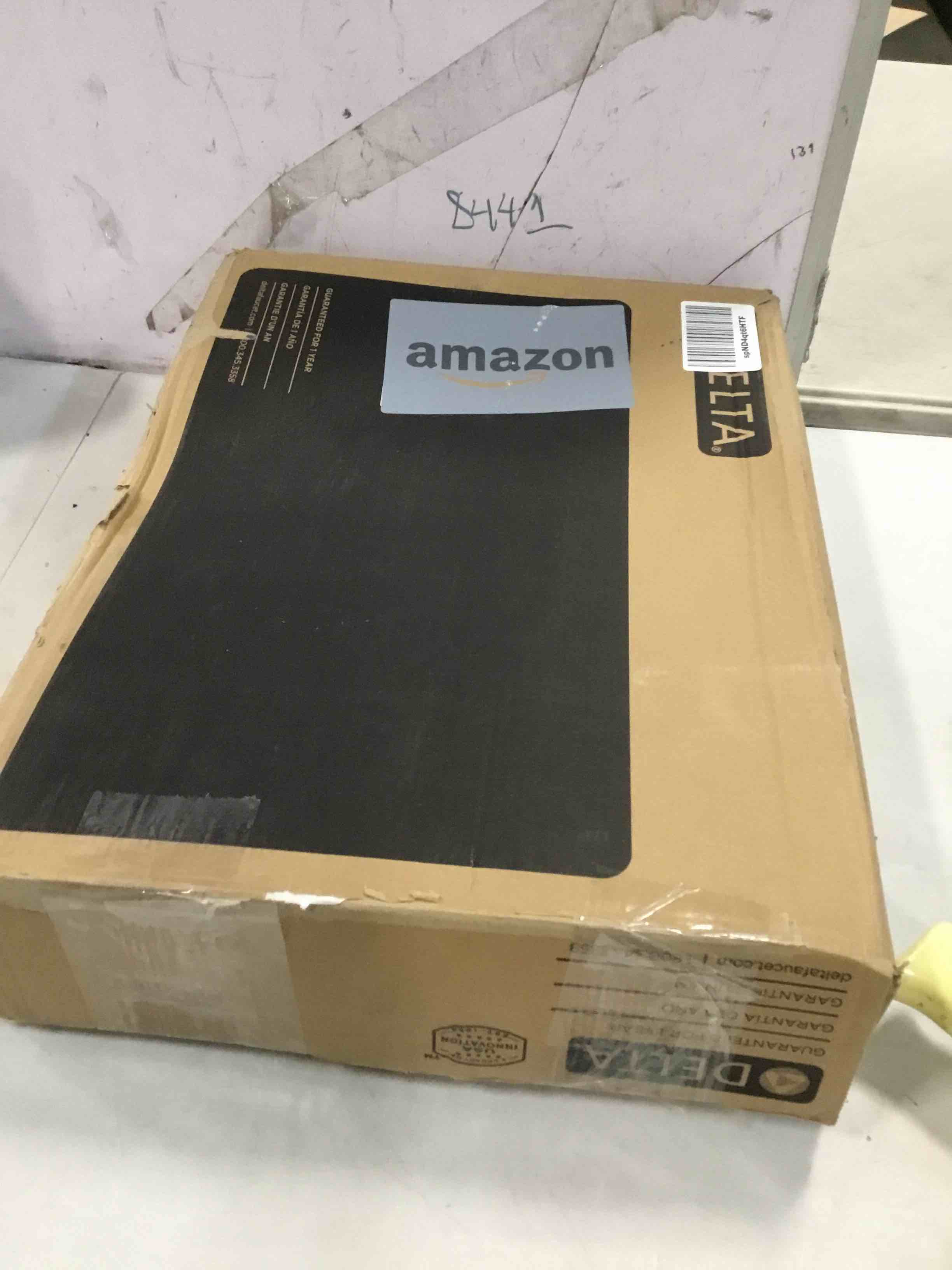 https://s3.amazonaws.com/lotting-images-prod/bidfta/BLU6813492_1720711159972.jpeg