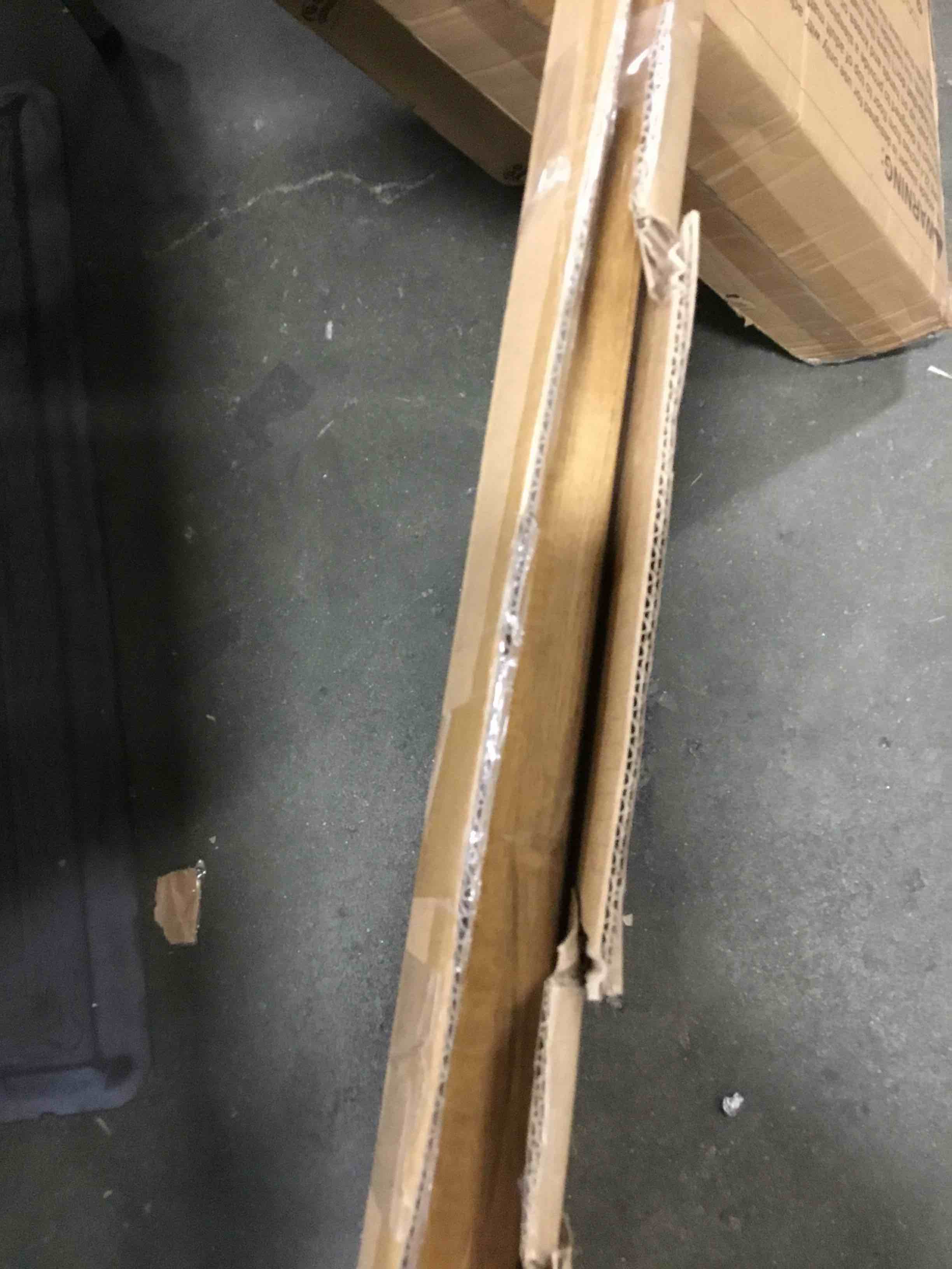 https://s3.amazonaws.com/lotting-images-prod/bidfta/BLU6814072_1720837915296.jpeg