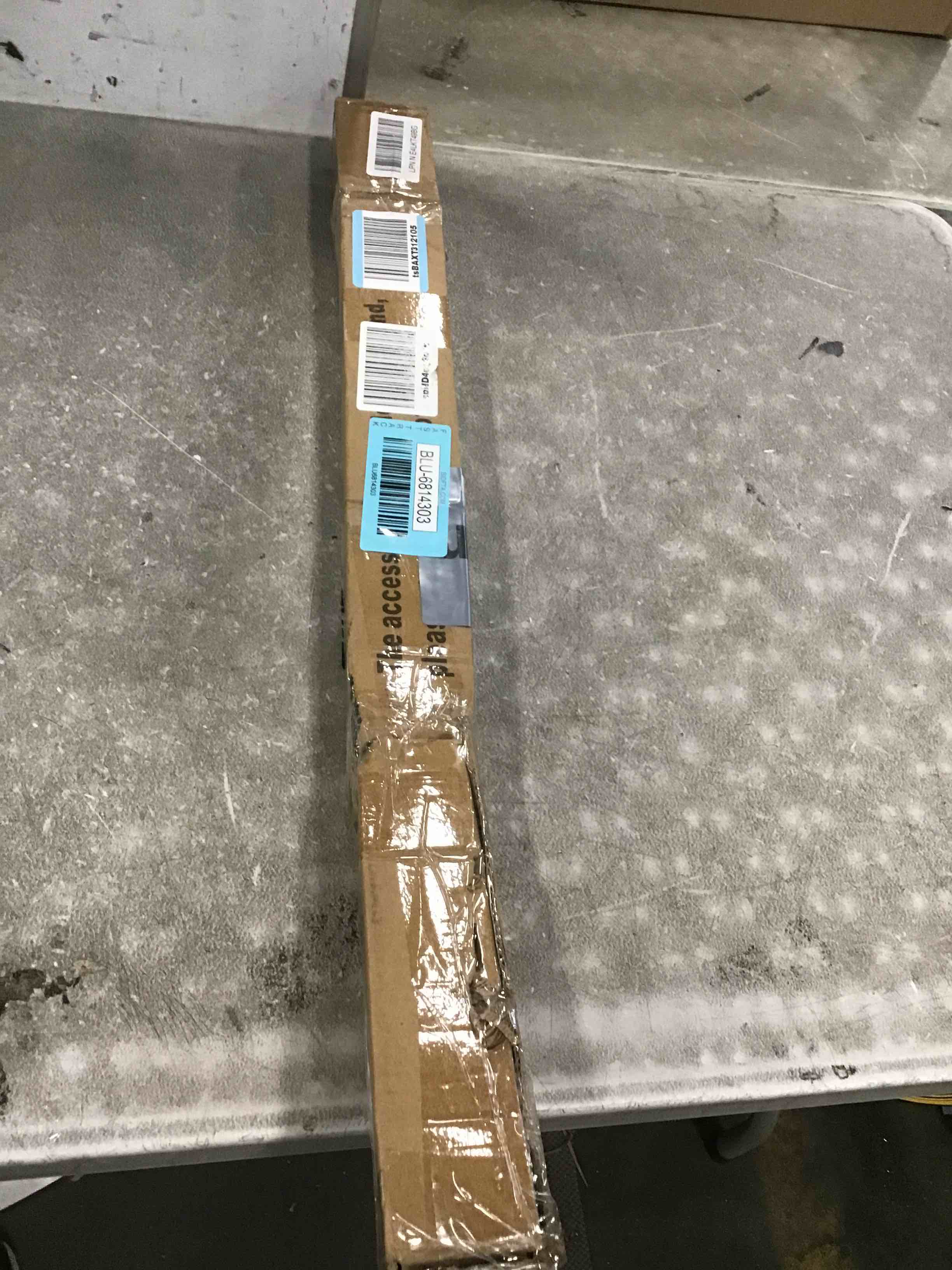 https://s3.amazonaws.com/lotting-images-prod/bidfta/BLU6814303_1721073020866.jpeg