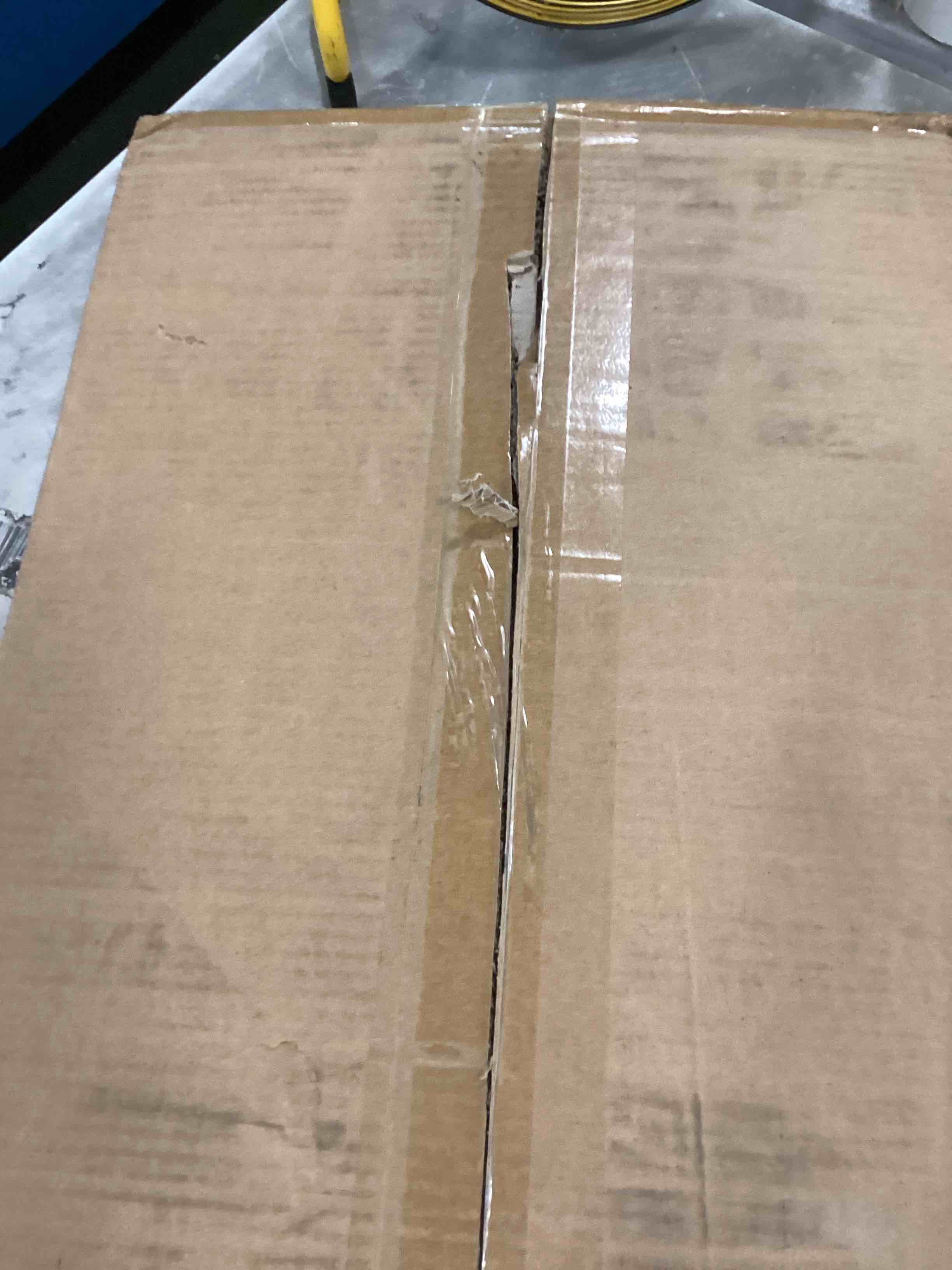 https://s3.amazonaws.com/lotting-images-prod/bidfta/BLU6814336_1721078248702.jpeg