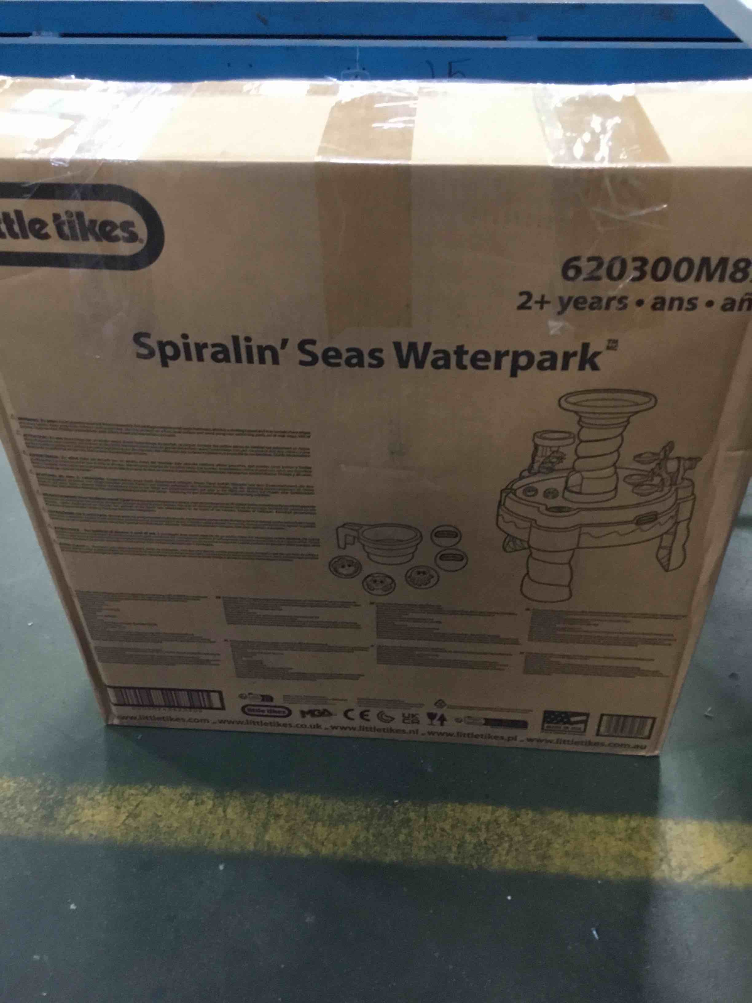 https://s3.amazonaws.com/lotting-images-prod/bidfta/BLU6814699_1721396124744.jpeg