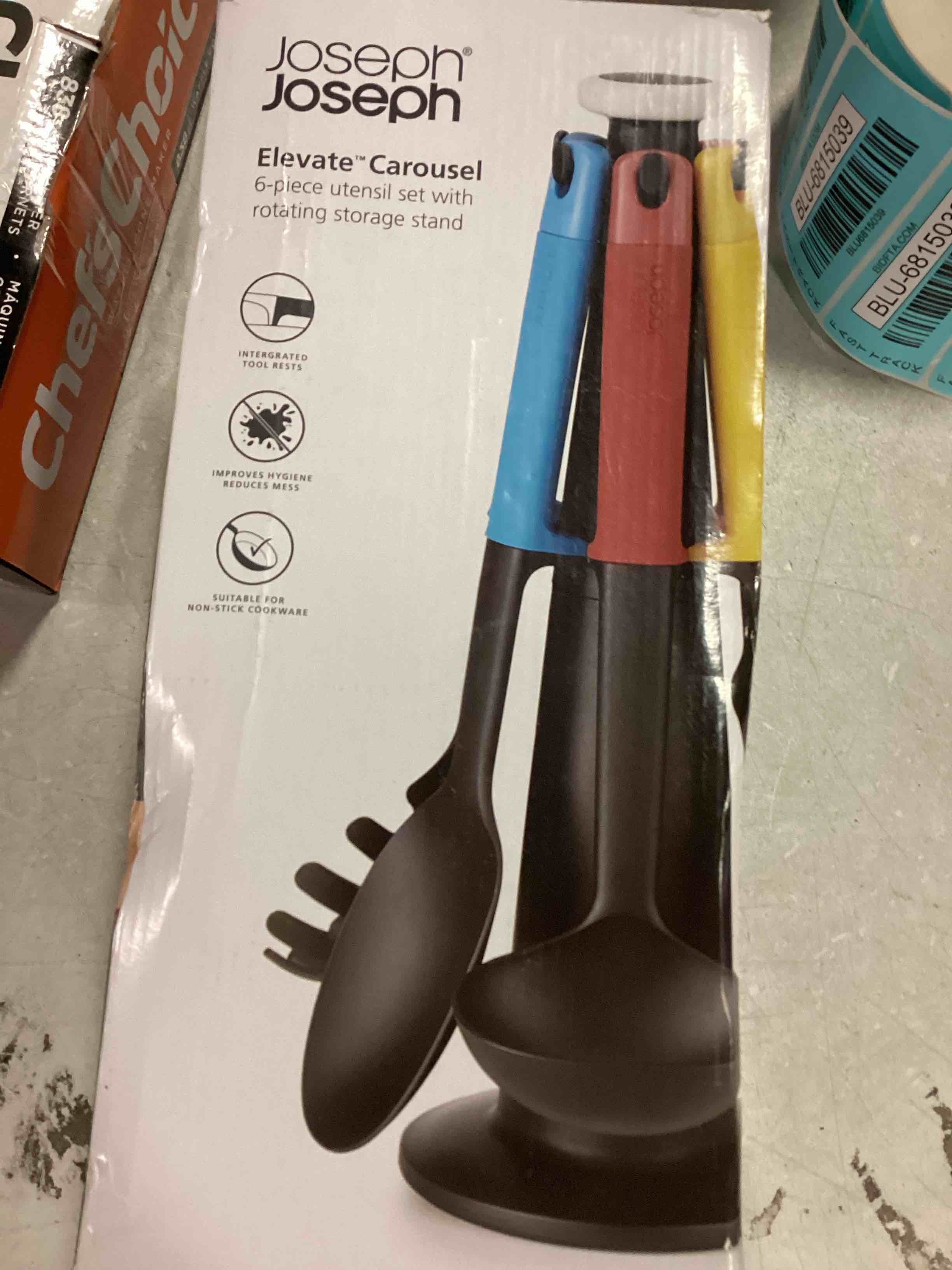 https://s3.amazonaws.com/lotting-images-prod/bidfta/BLU6815031_1720570757527.jpeg