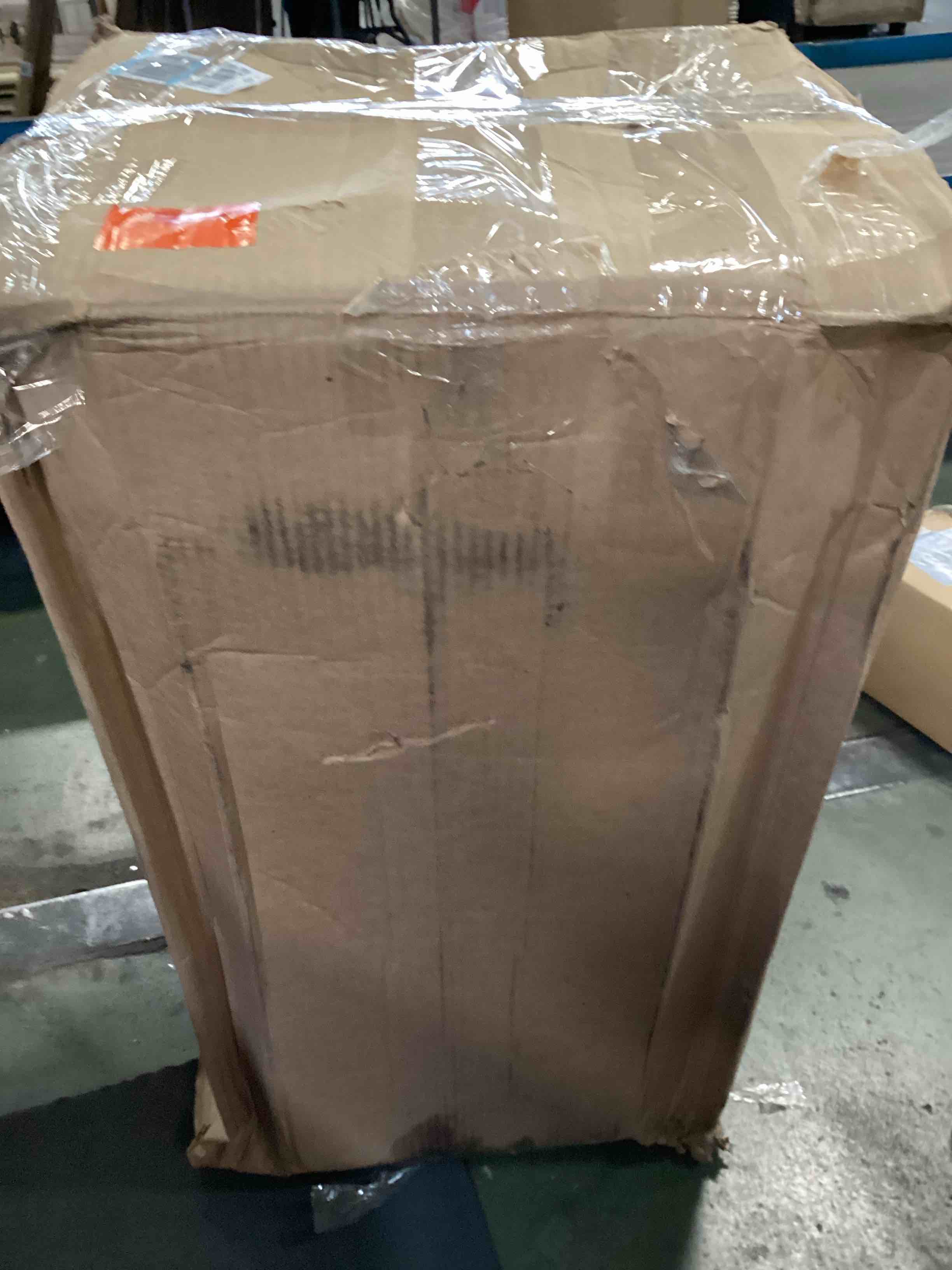 https://s3.amazonaws.com/lotting-images-prod/bidfta/BLU6815413_1720735035378.jpeg