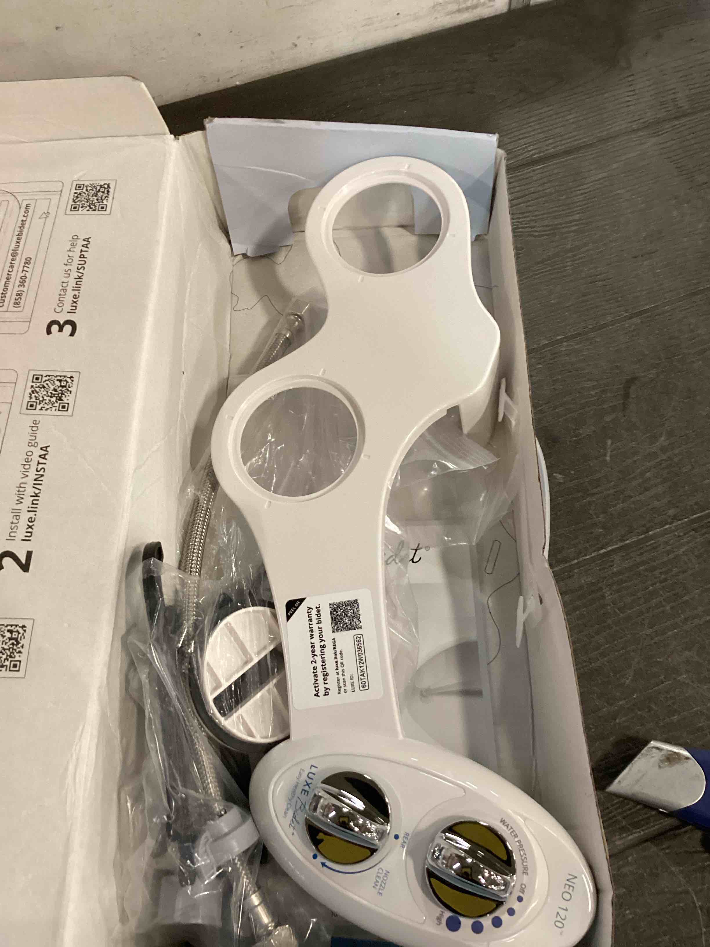 https://s3.amazonaws.com/lotting-images-prod/bidfta/BLU6815844_1721260448939.jpeg