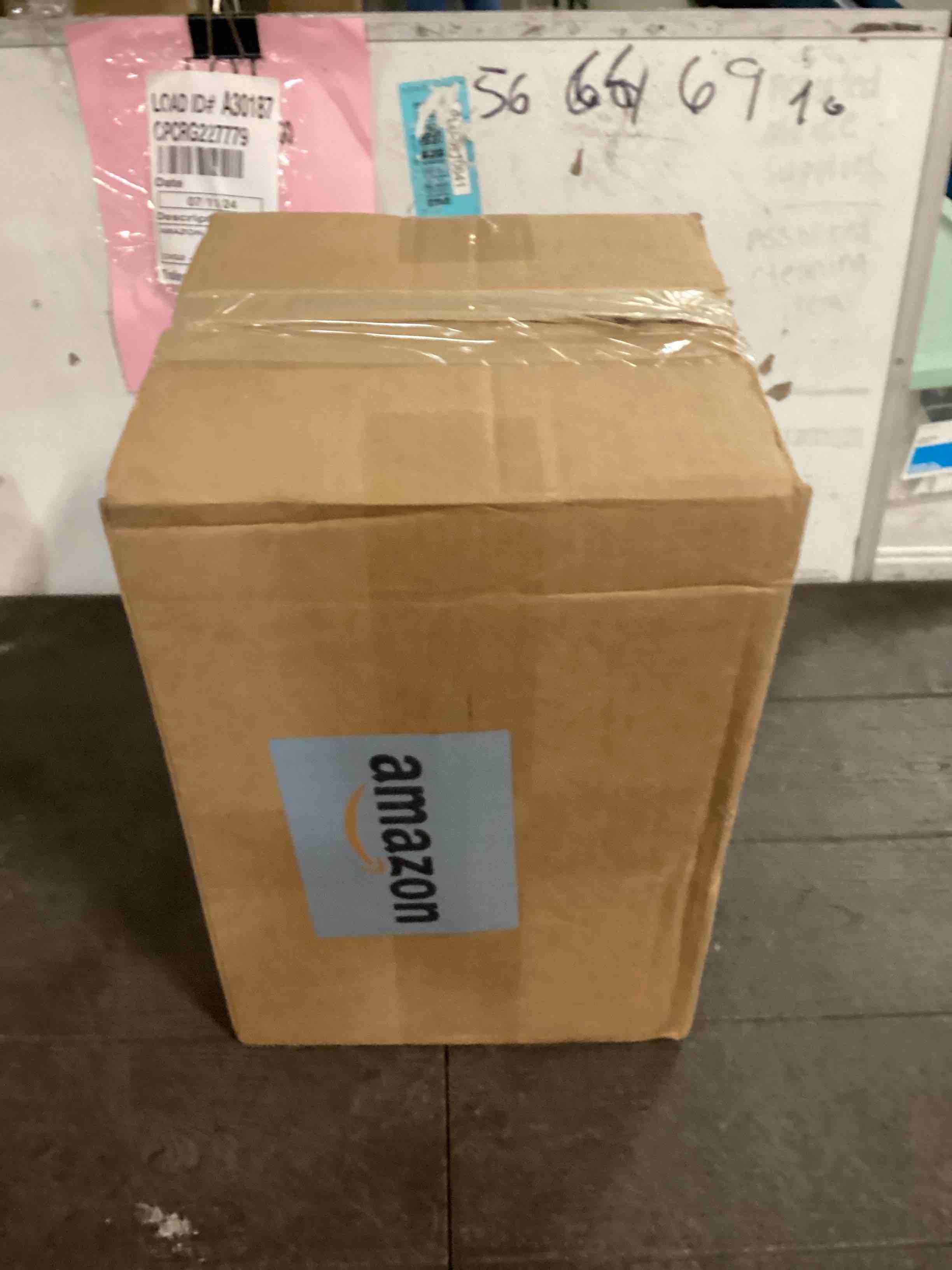 https://s3.amazonaws.com/lotting-images-prod/bidfta/BLU6815912_1721276332774.jpeg