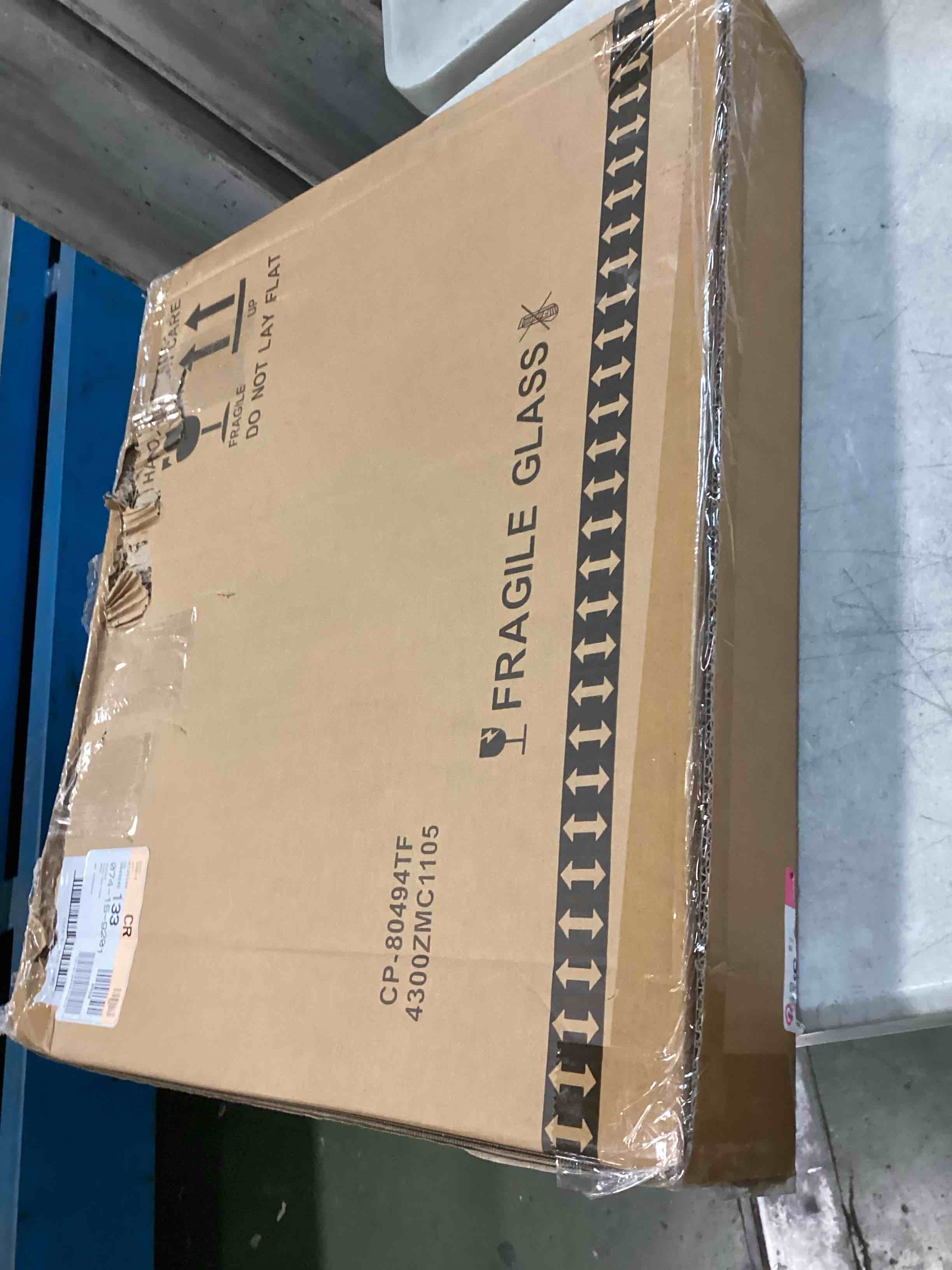 https://s3.amazonaws.com/lotting-images-prod/bidfta/BLU6815989_1721390761593.jpeg