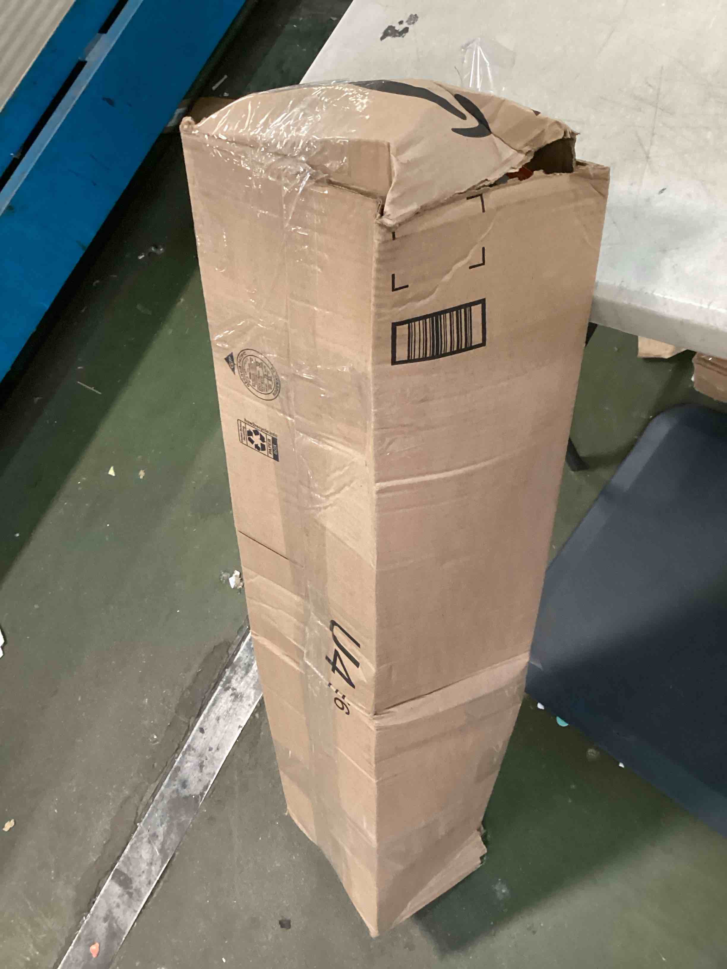 https://s3.amazonaws.com/lotting-images-prod/bidfta/BLU6816156_1721413807813.jpeg