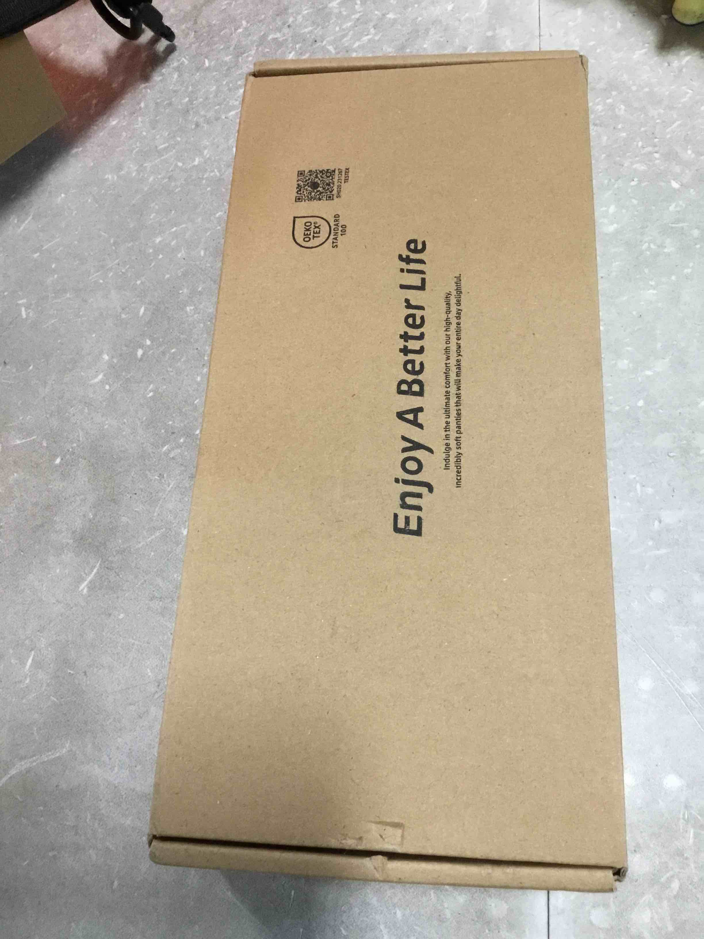 https://s3.amazonaws.com/lotting-images-prod/bidfta/BLU6817755_1721159596219.jpeg