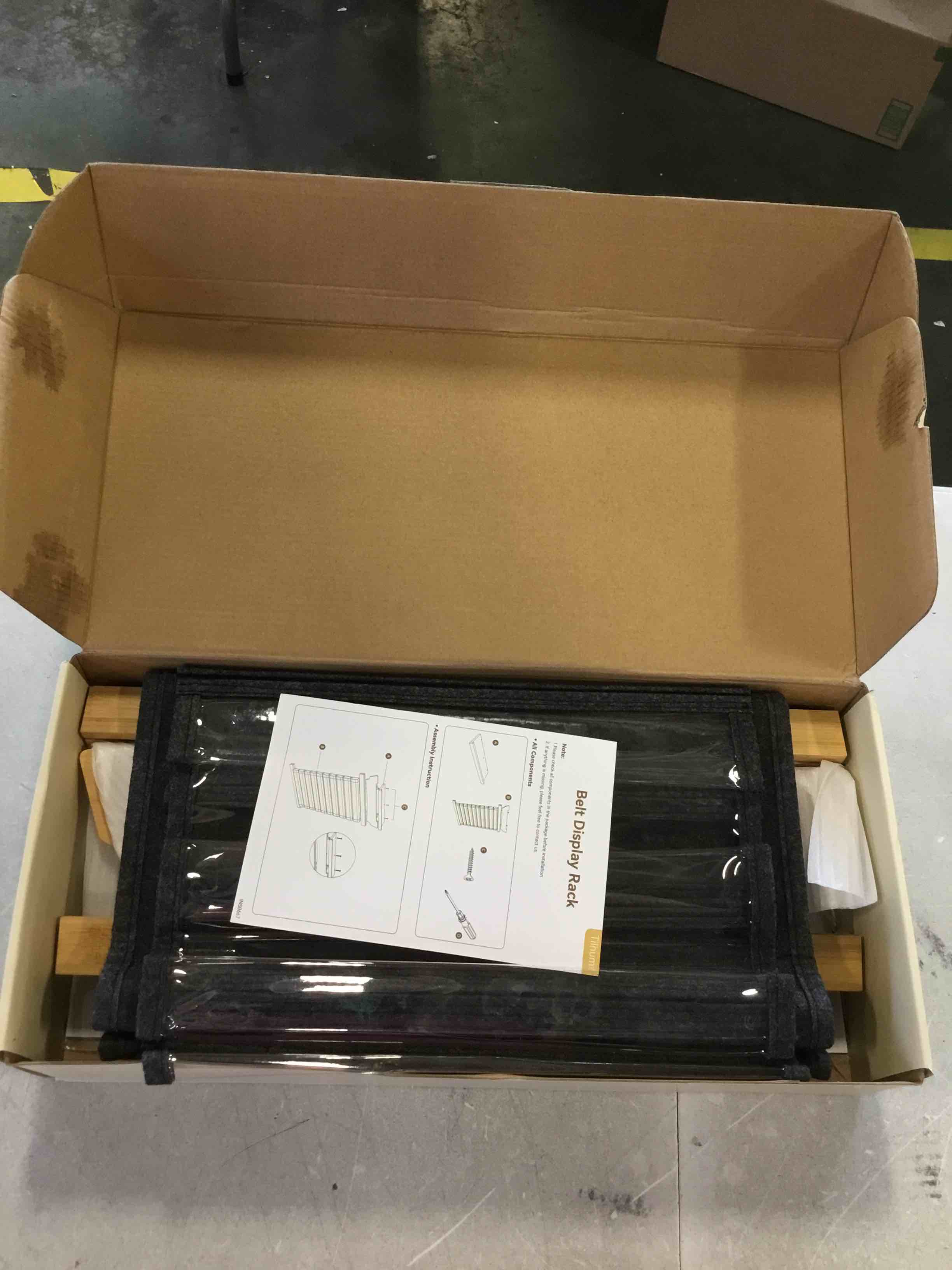 https://s3.amazonaws.com/lotting-images-prod/bidfta/BLU6818219_1720709963950.jpeg