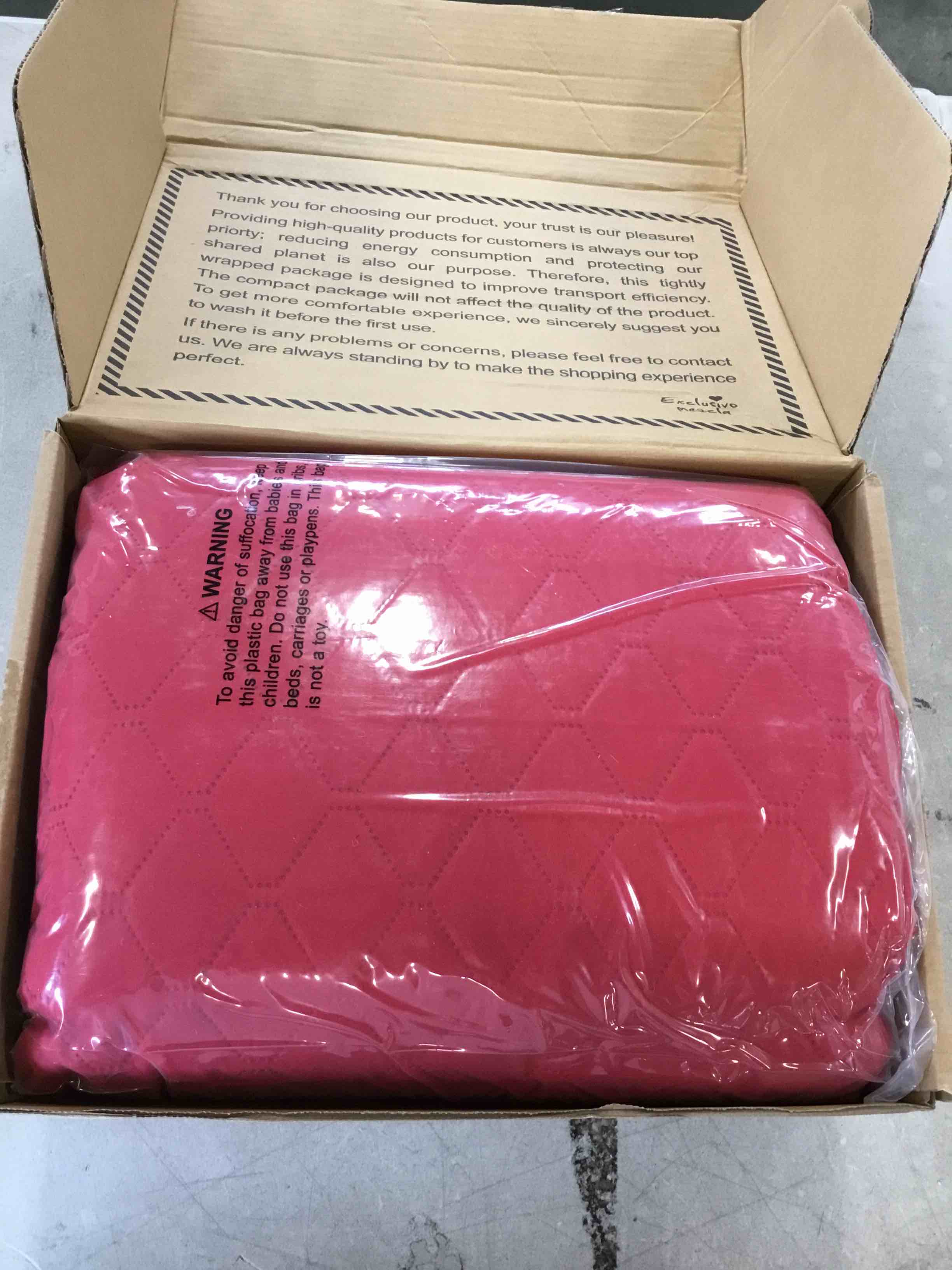 https://s3.amazonaws.com/lotting-images-prod/bidfta/BLU6818369_1720813769223.jpeg
