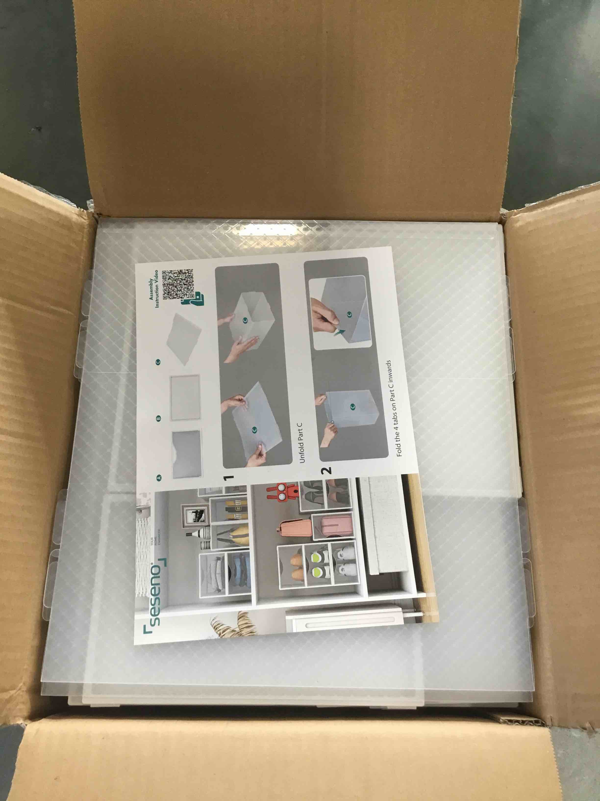 https://s3.amazonaws.com/lotting-images-prod/bidfta/BLU6818380_1721045378873.jpeg