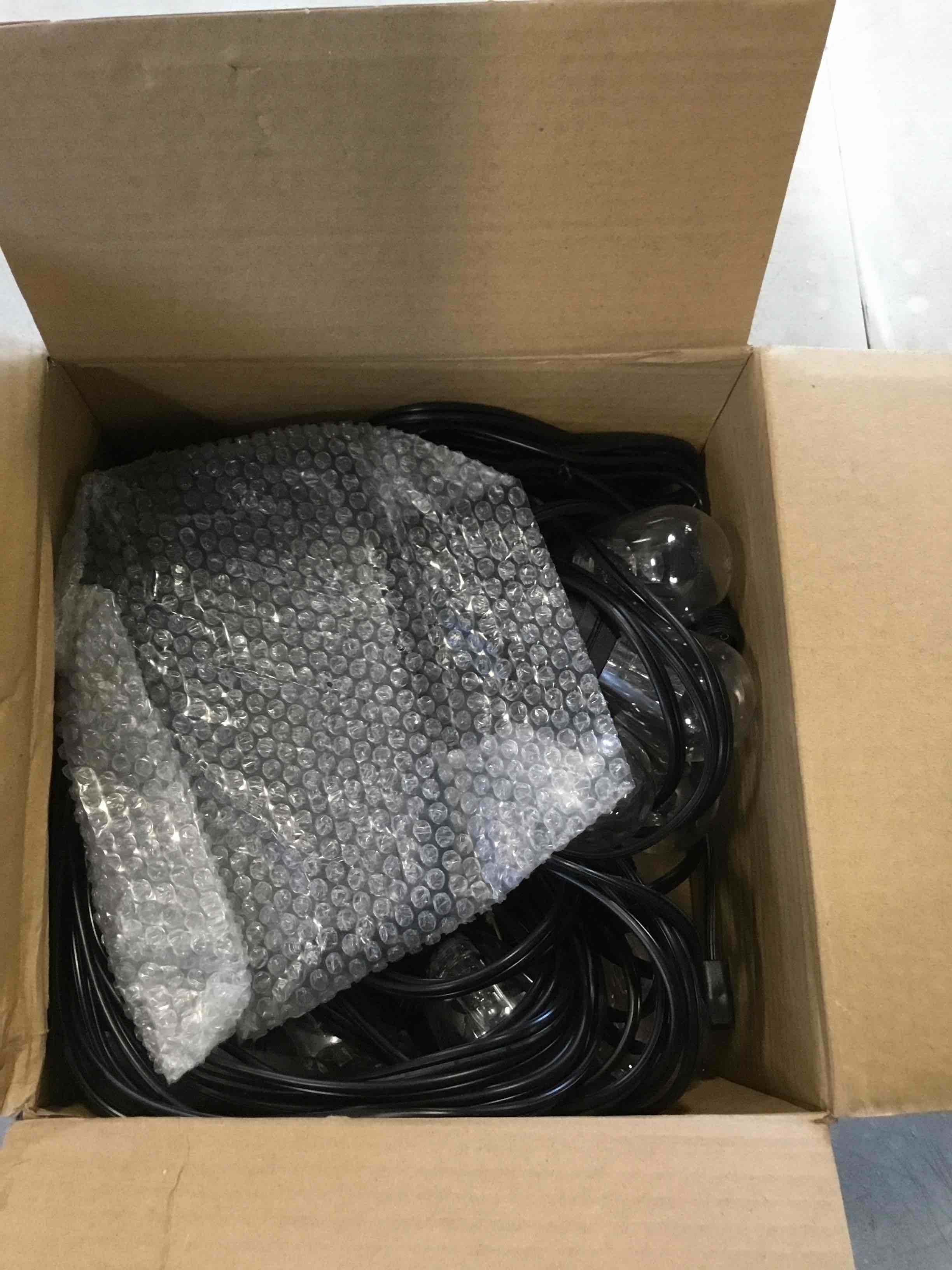 https://s3.amazonaws.com/lotting-images-prod/bidfta/BLU6819430_1721403412737.jpeg
