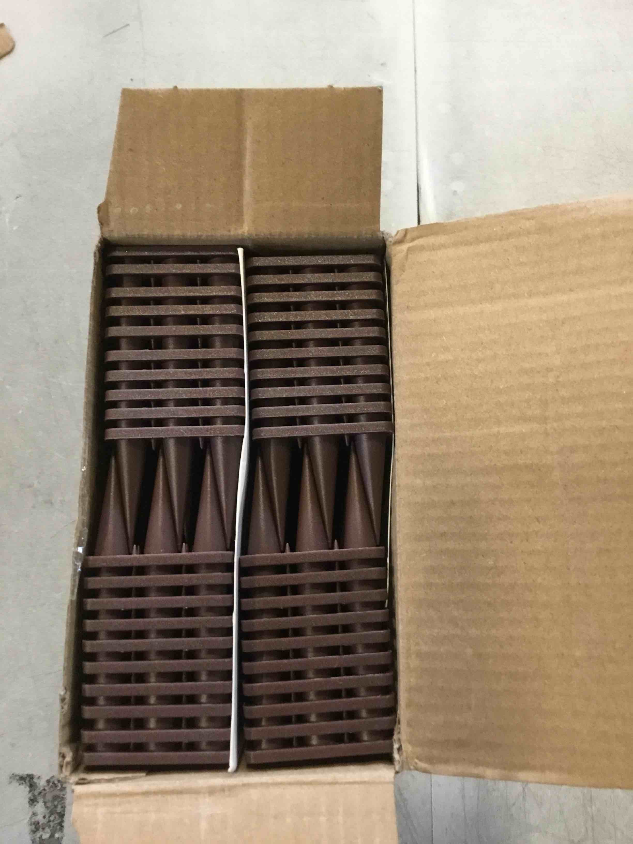 https://s3.amazonaws.com/lotting-images-prod/bidfta/BLU6819437_1721404052418.jpeg