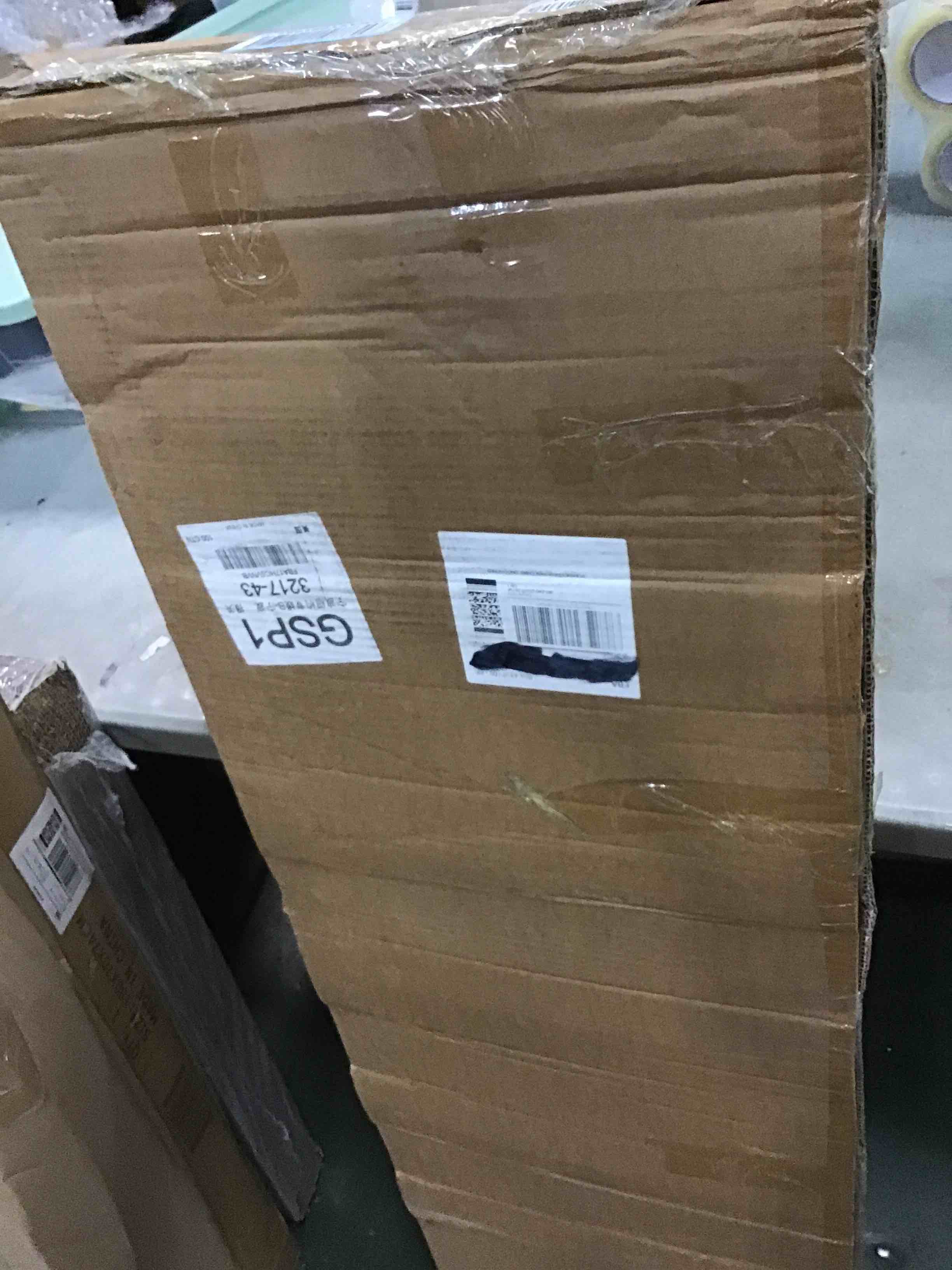 https://s3.amazonaws.com/lotting-images-prod/bidfta/BLU6819667_1720443483162.jpeg