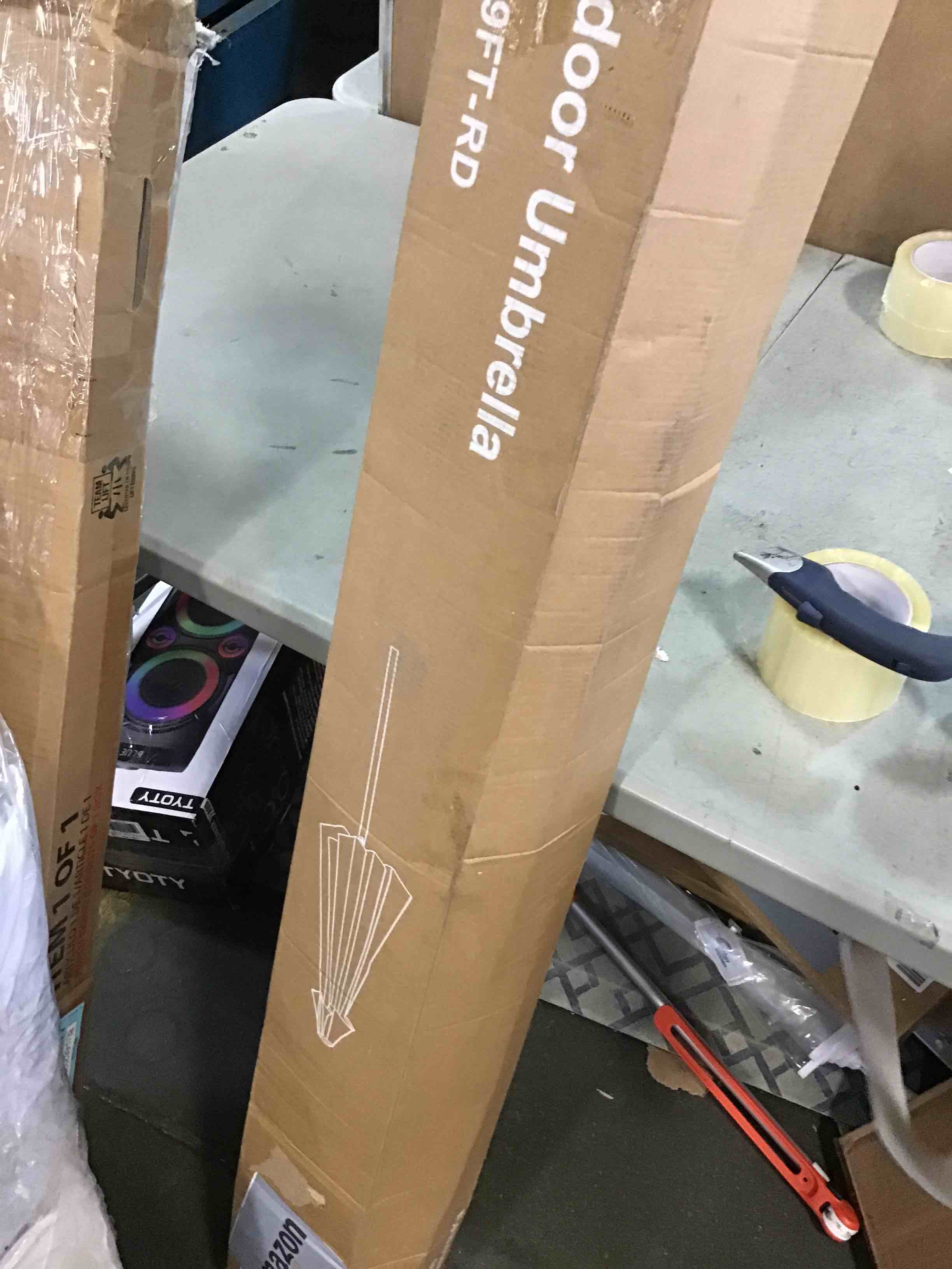 https://s3.amazonaws.com/lotting-images-prod/bidfta/BLU6820307_1720550322181.jpeg